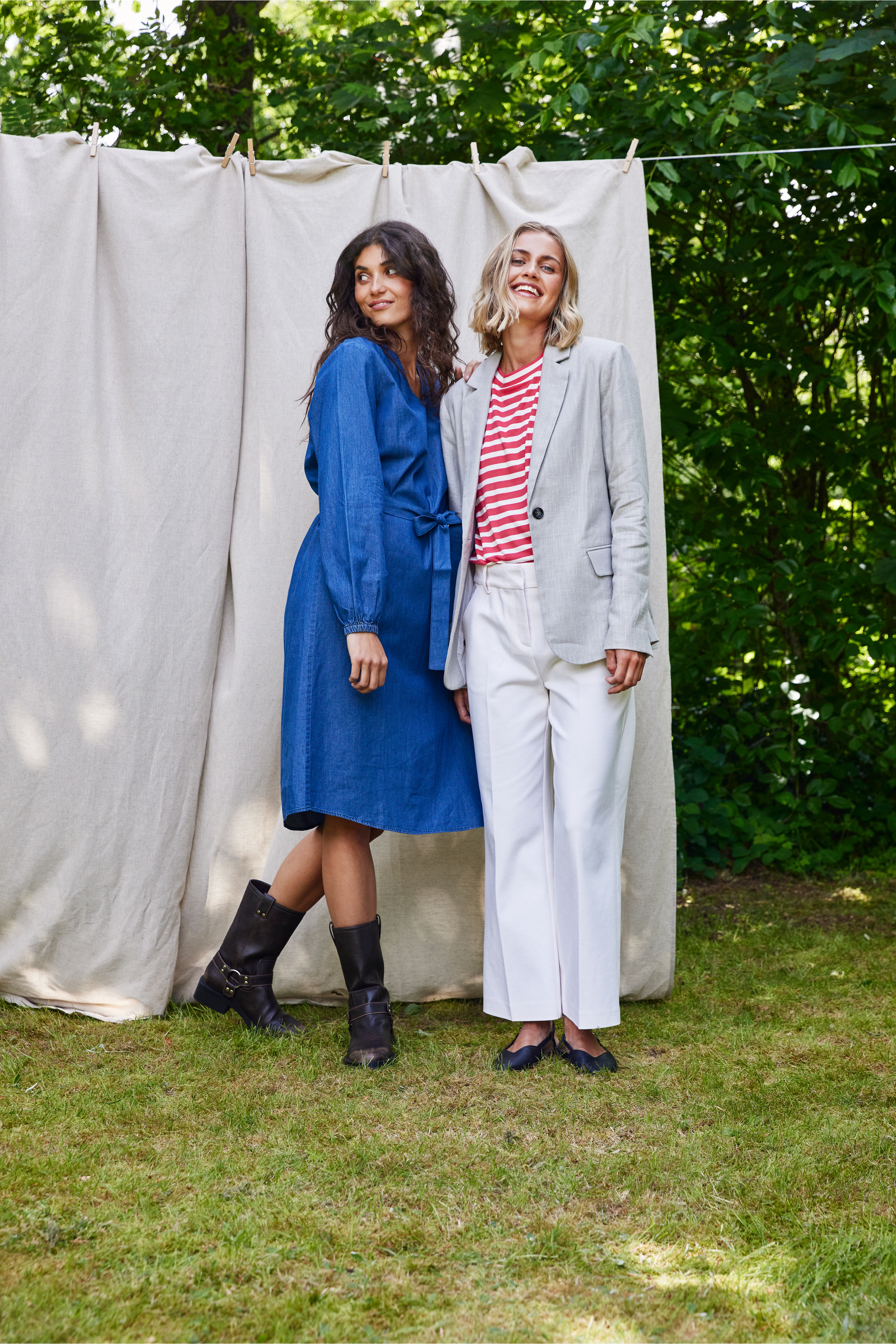 FRKINDRA Klänning LOCATION NONE 20615530-200988