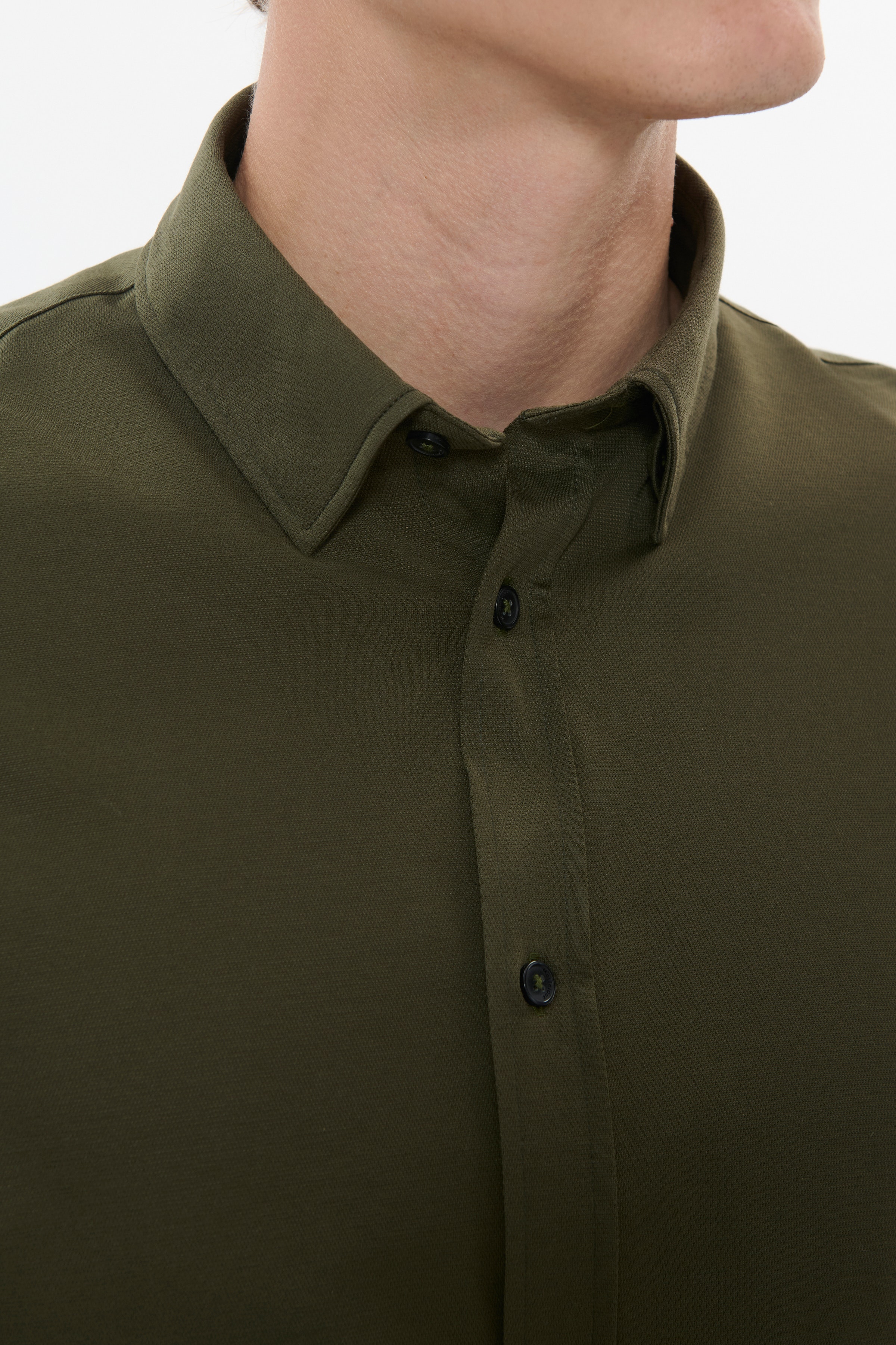 MAtrostol Shirt LOOKBOOK DETAIL 30205262-190515
