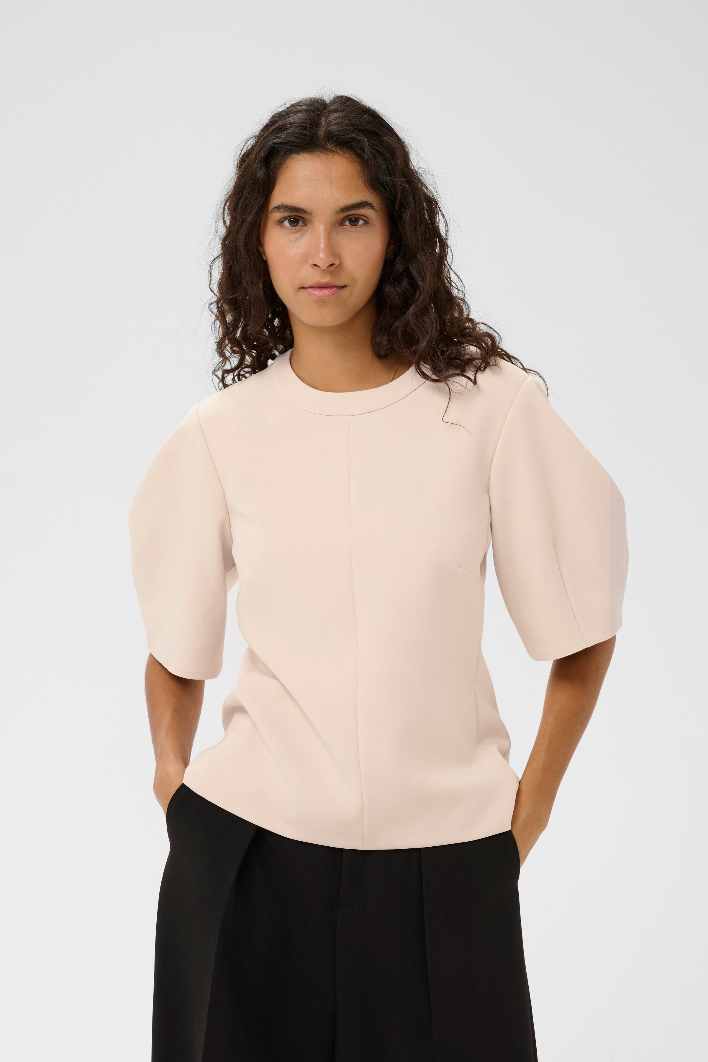 CHAYCEIW Bluse LOOKBOOK FRONT 30112375-130403