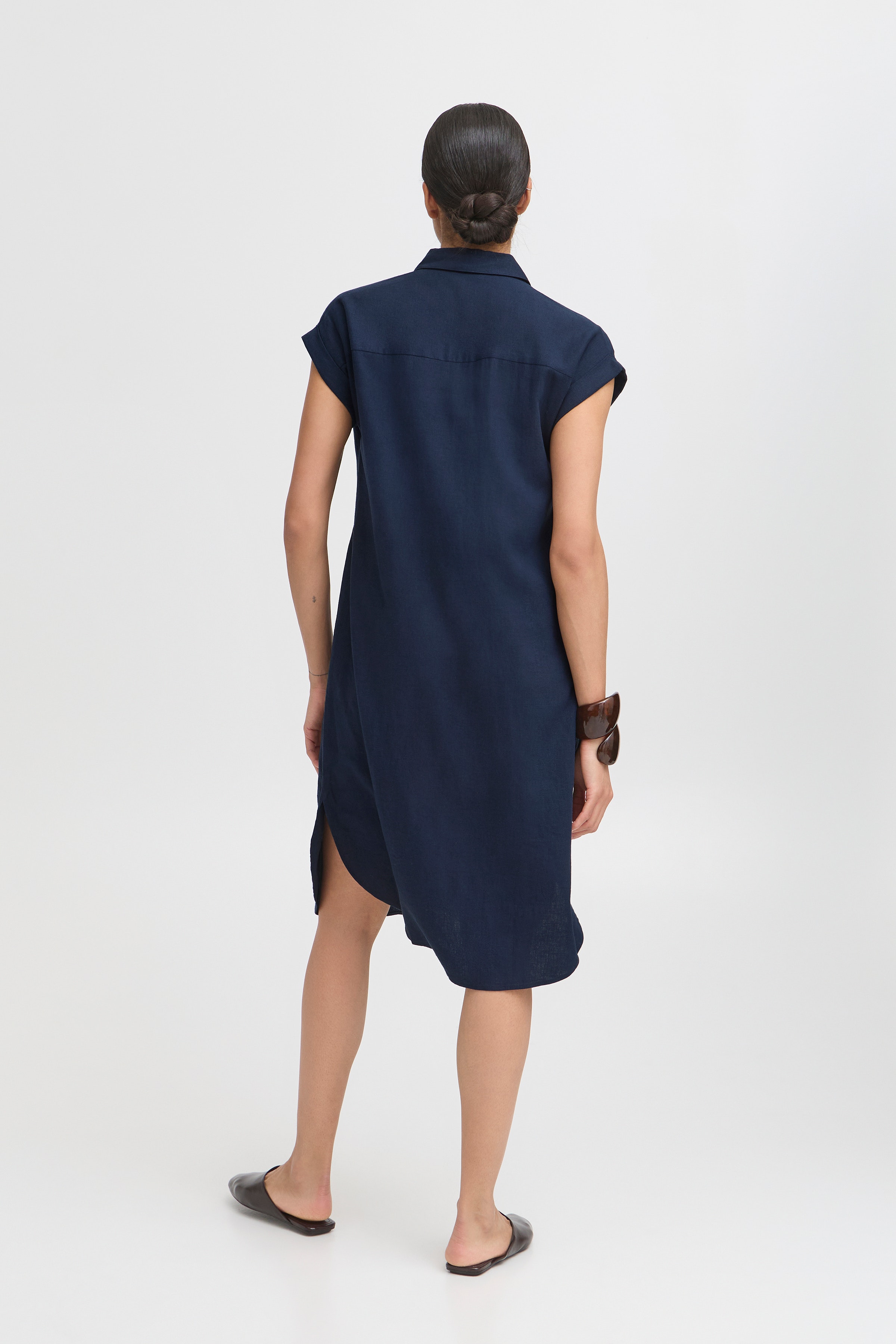 BYFALAKKA Kleid LOOKBOOK BACK 20814553-194020