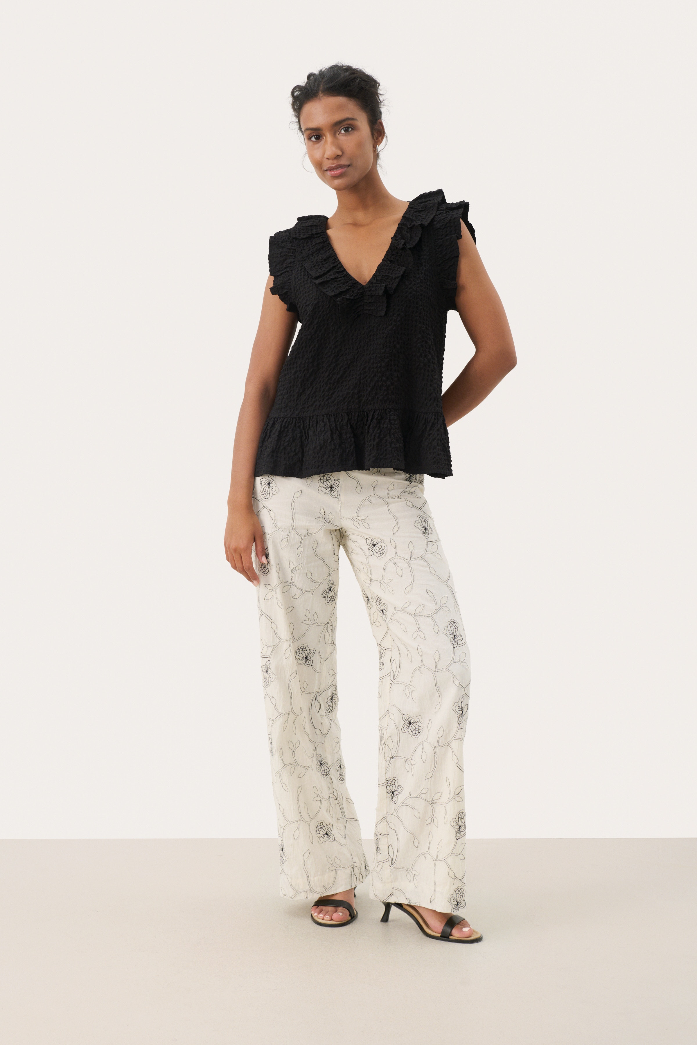 TrojaPW Top LOOKBOOK FRONT 30309828-194008