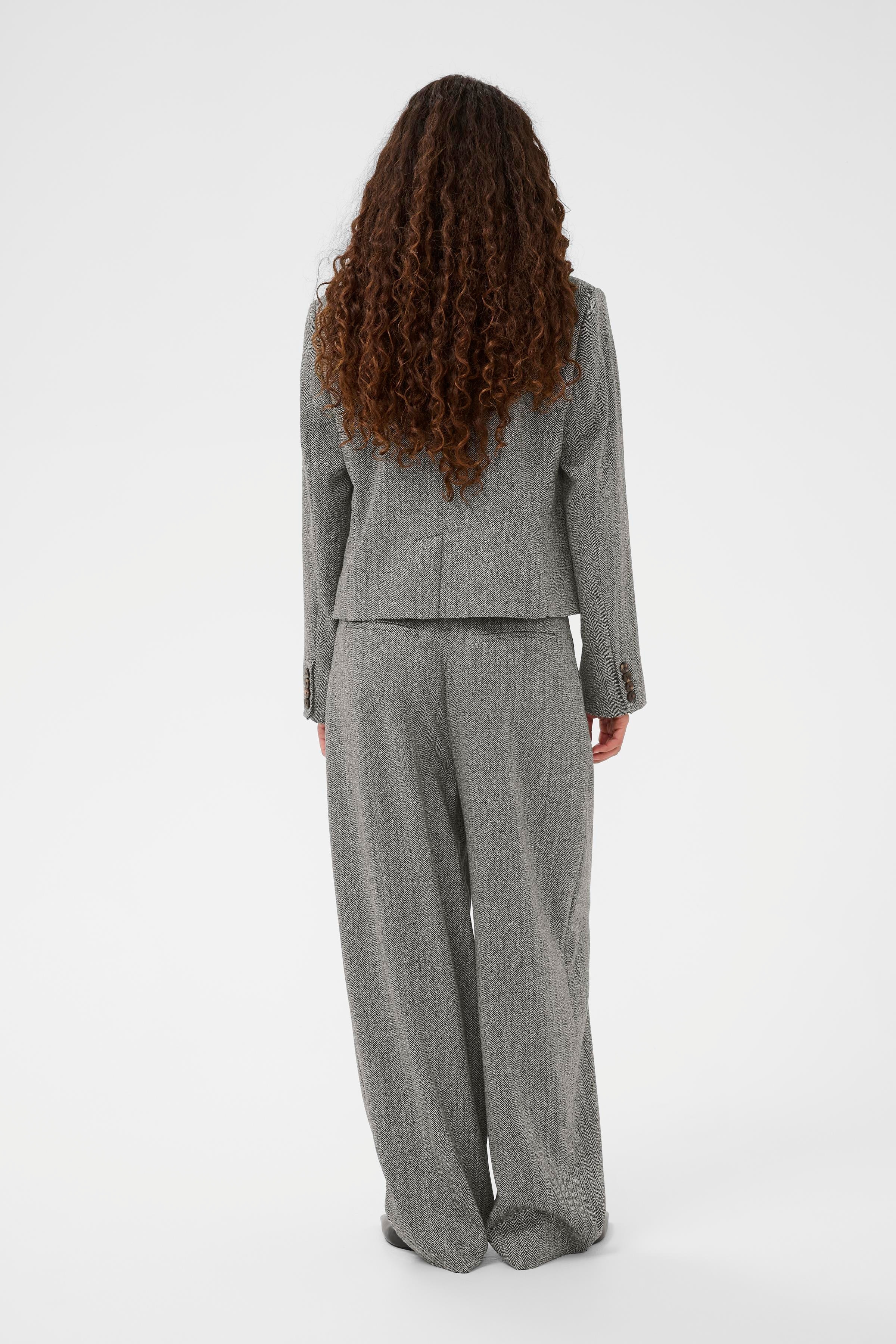 SLNanine Blazer LOOKBOOK BACK 30408933-304513