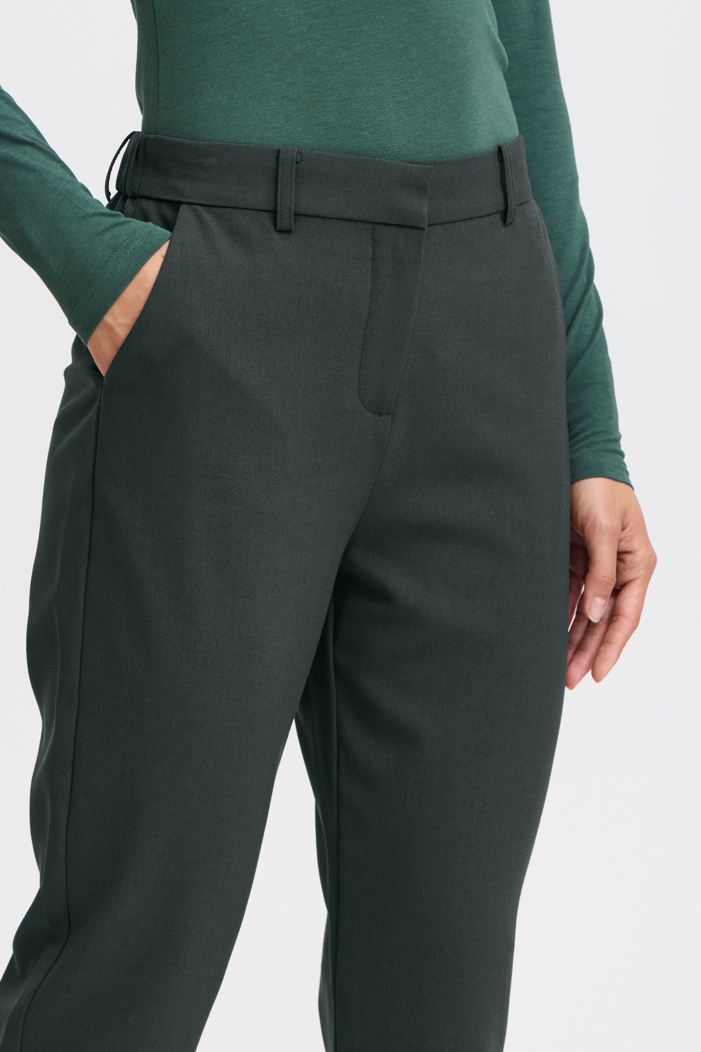 BYDANTA Trousers LOOKBOOK DETAIL 20803141-1959171