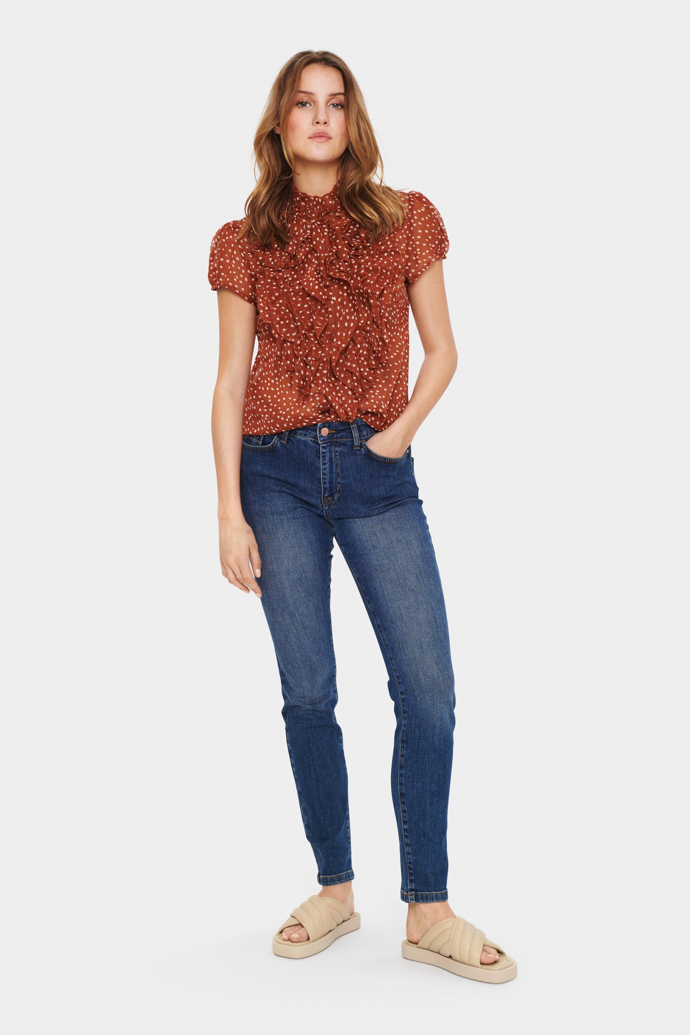 LiljaSZ Skjorte LOOKBOOK FRONT 30510102-301794