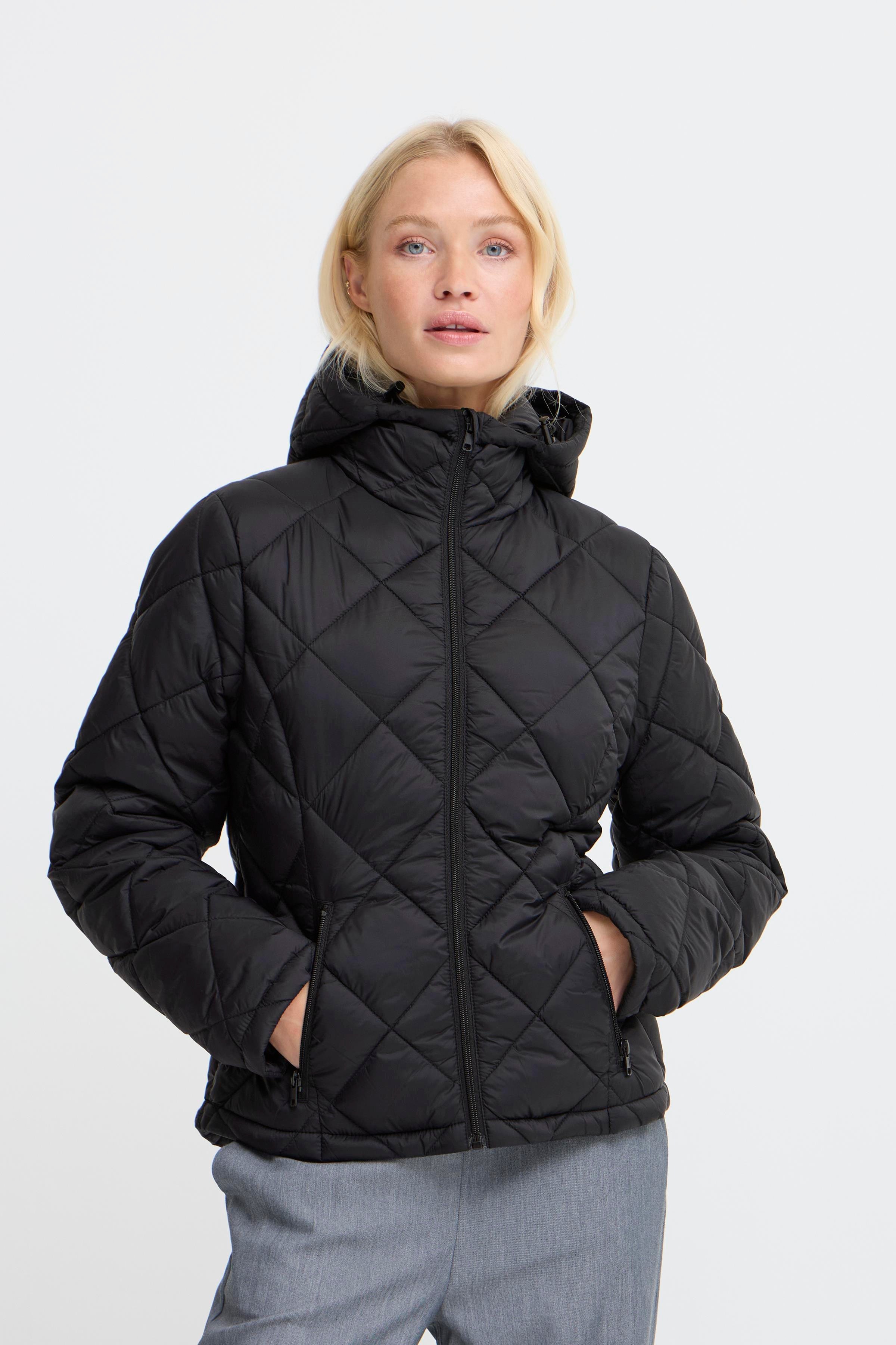 BYBERTA Ytterplagg LOOKBOOK FRONT 20816940-200451