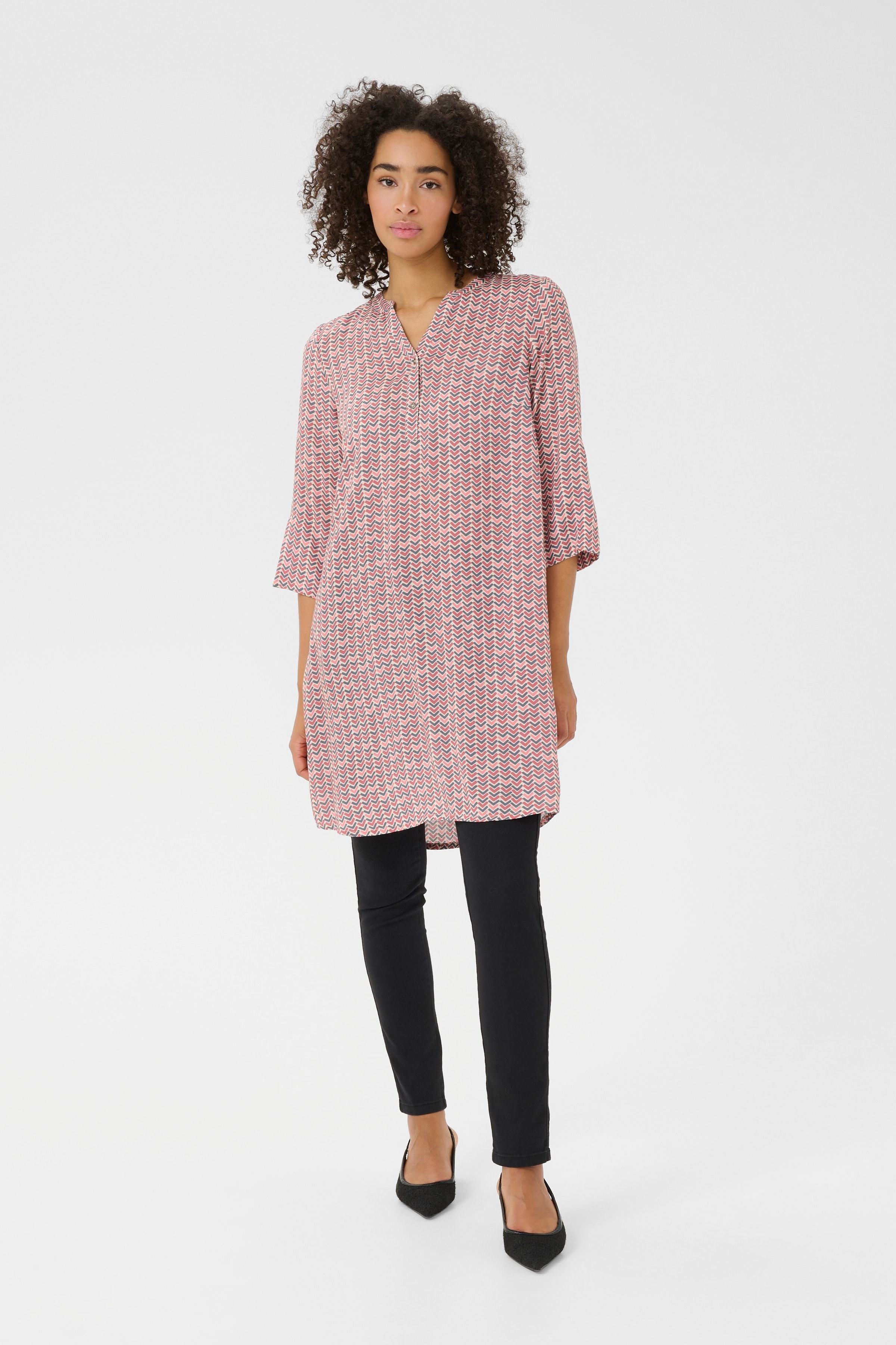 BPmette Tunika LOOKBOOK FRONT 10590653-107510B