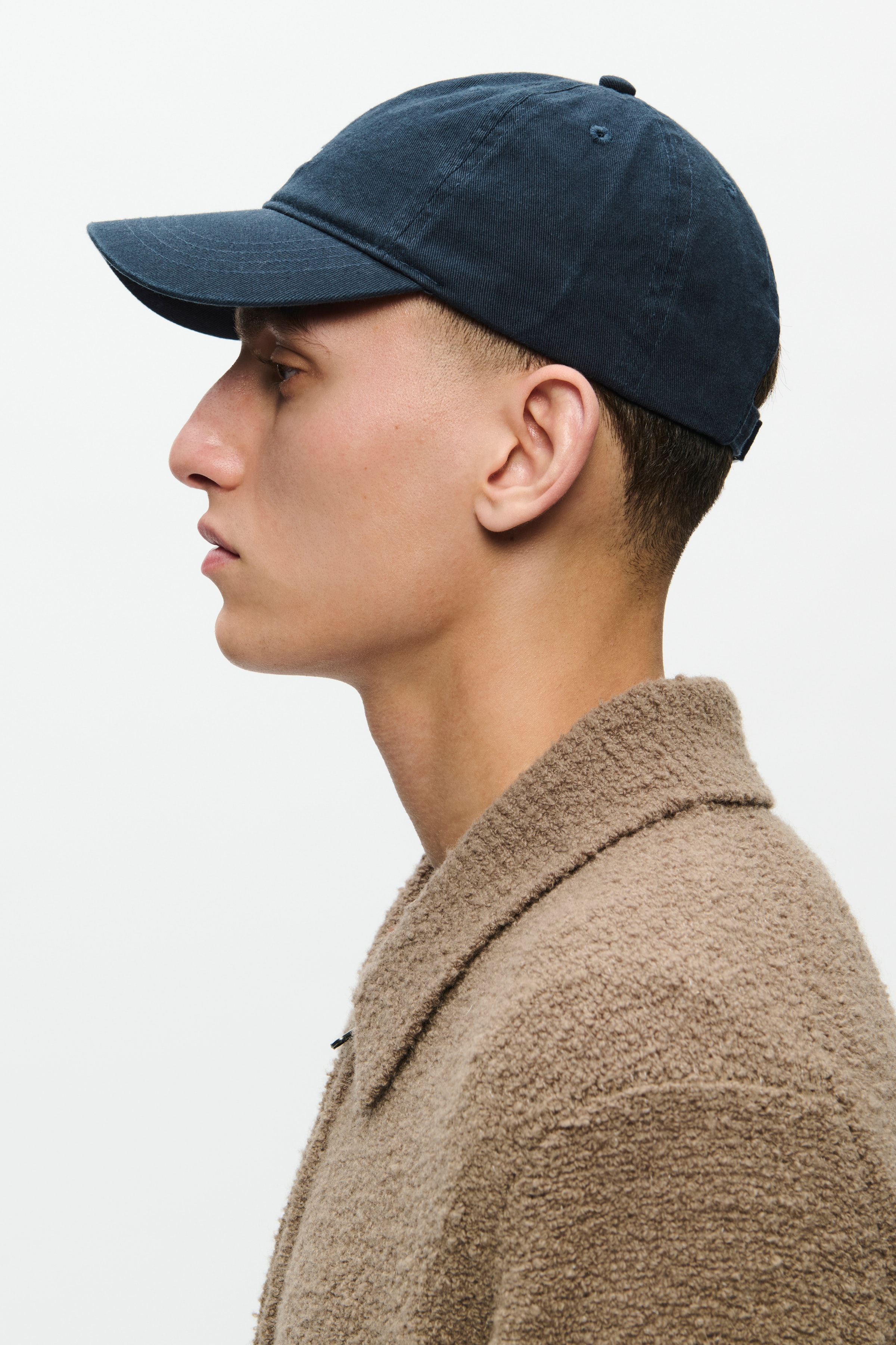 WWW.W.cap Cap LOOKBOOK DETAIL 30251641-194011