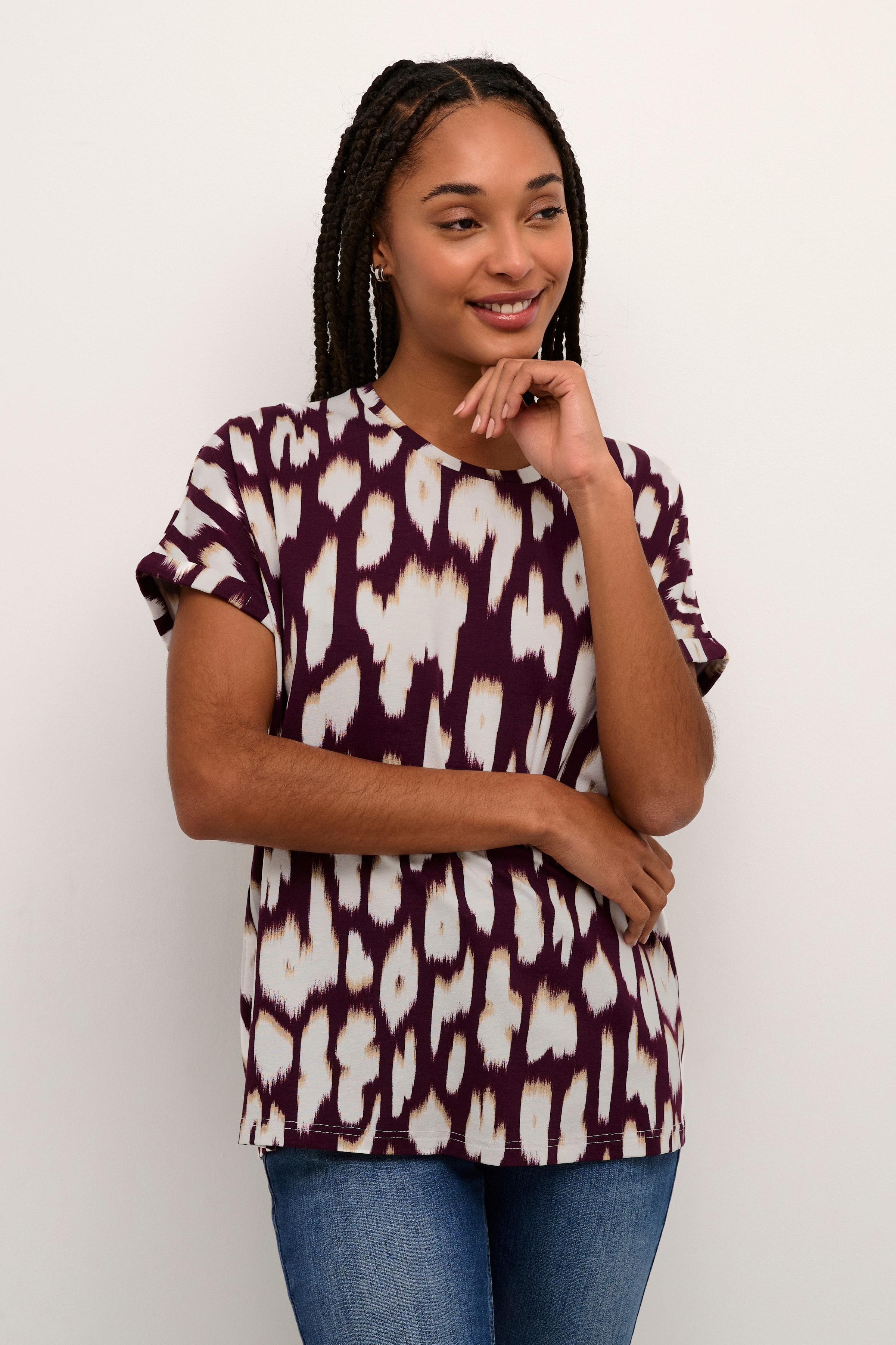 BPemily T-shirt LOOKBOOK FRONT 10590536-105049B