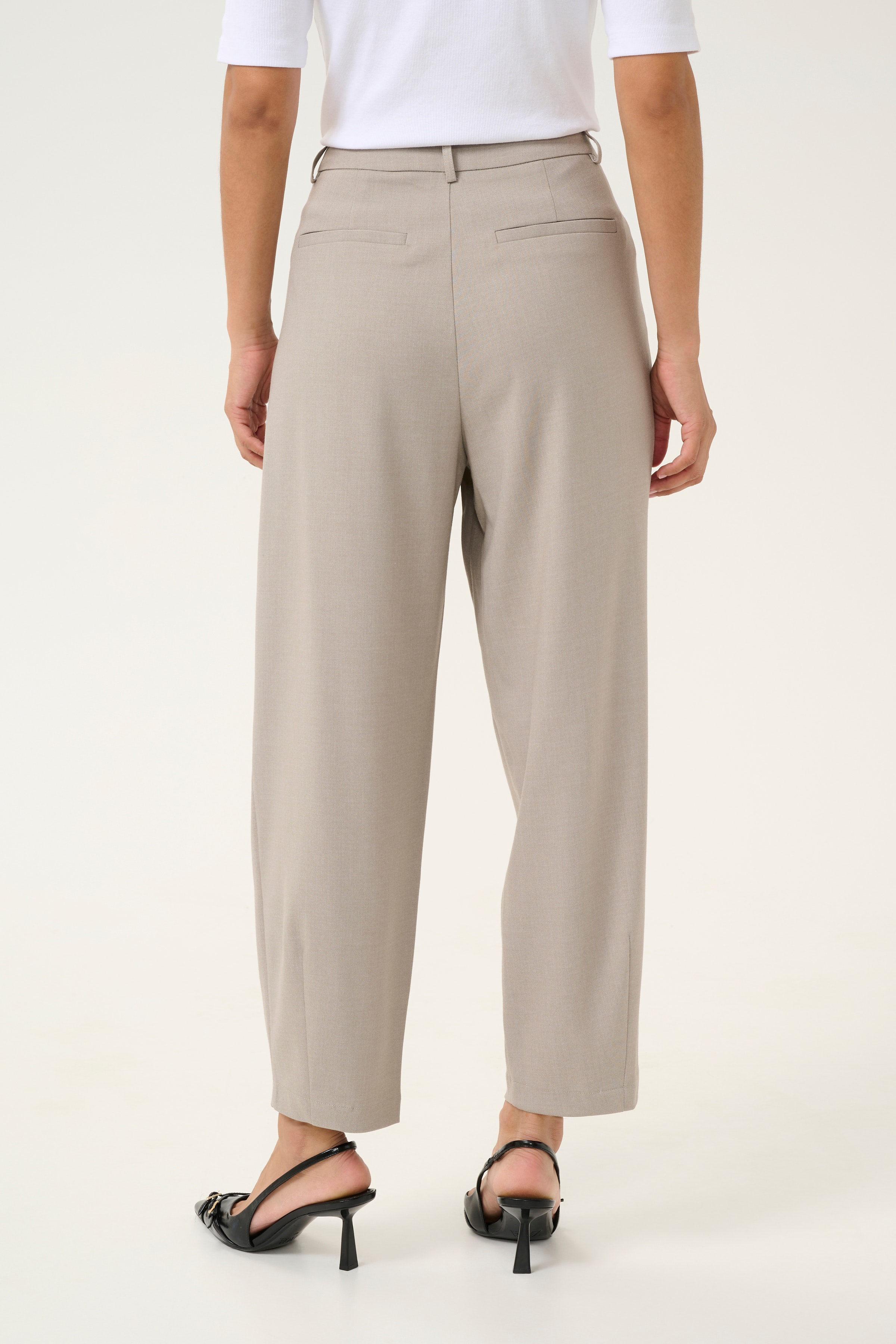 KAmerle Trousers LOOKBOOK DETAIL 10504769-1702051