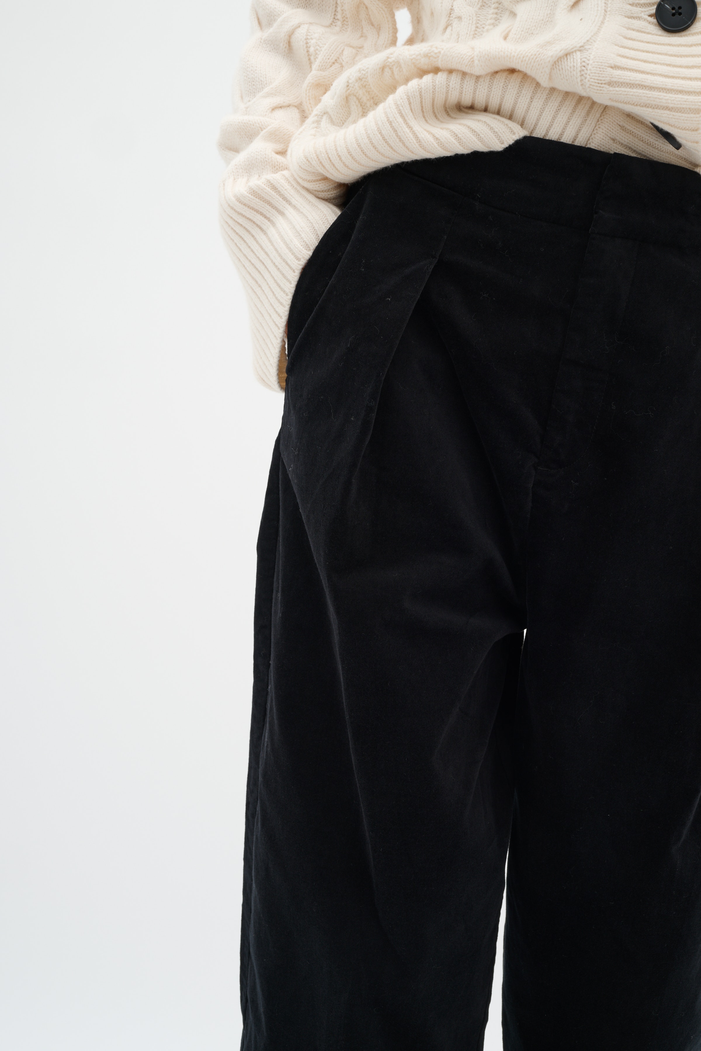 RikkaIW Trousers LOOKBOOK DETAIL 30110457-194008