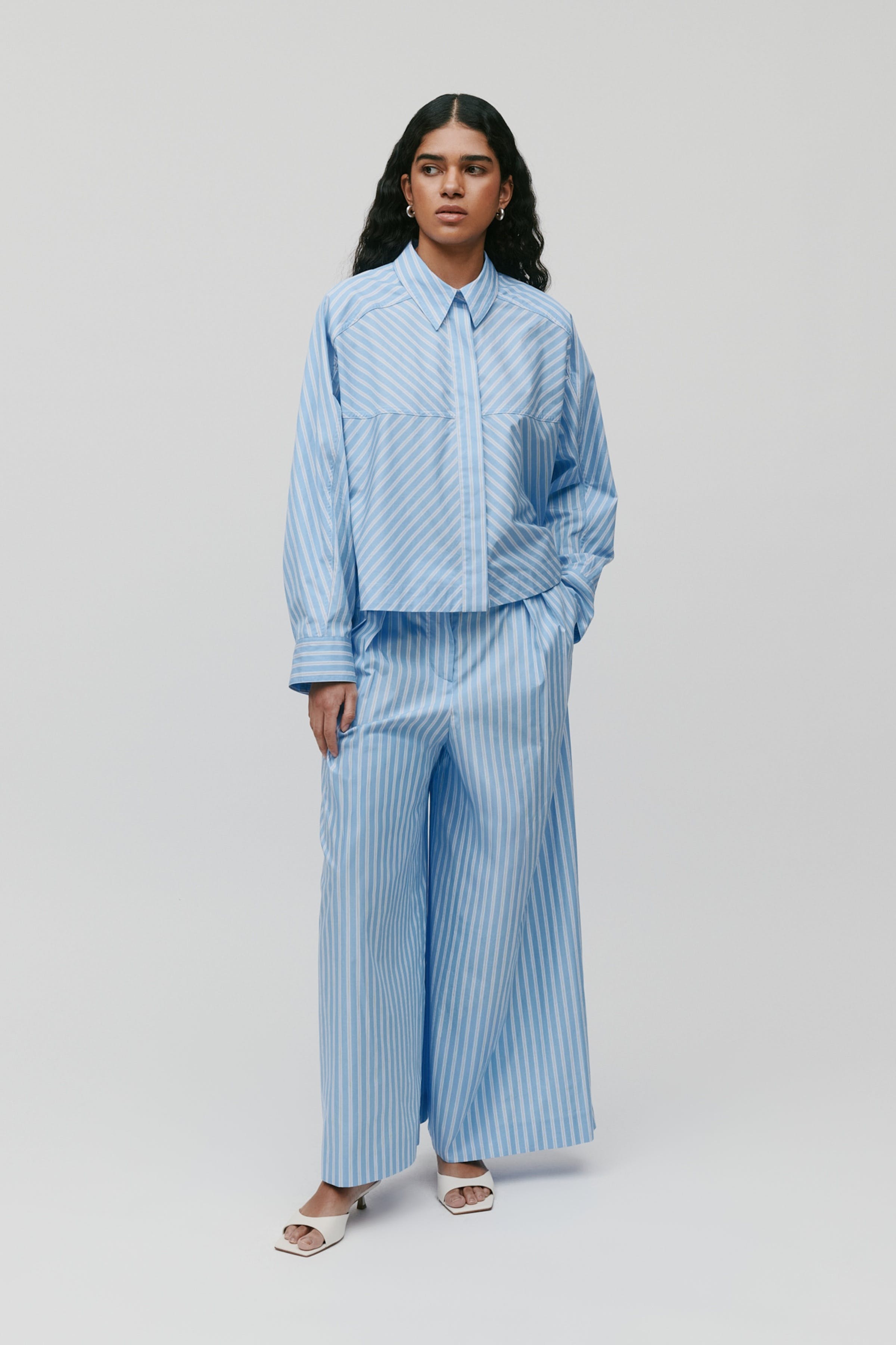 PIERINA Bukser LOOKBOOK FRONT 30600524-MC2152