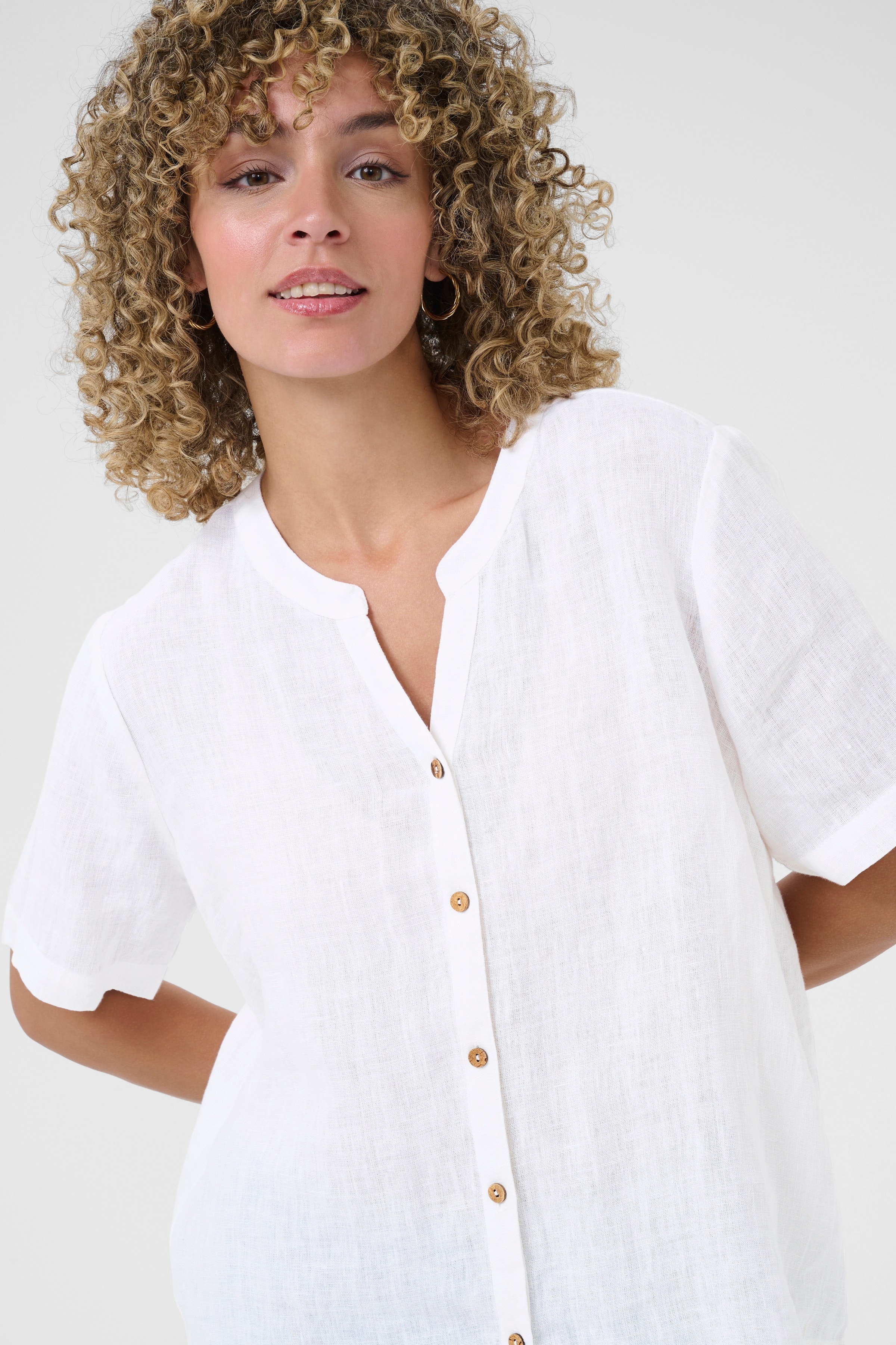 CRBellis Linen shirt LOOKBOOK DETAIL 10611578-110602