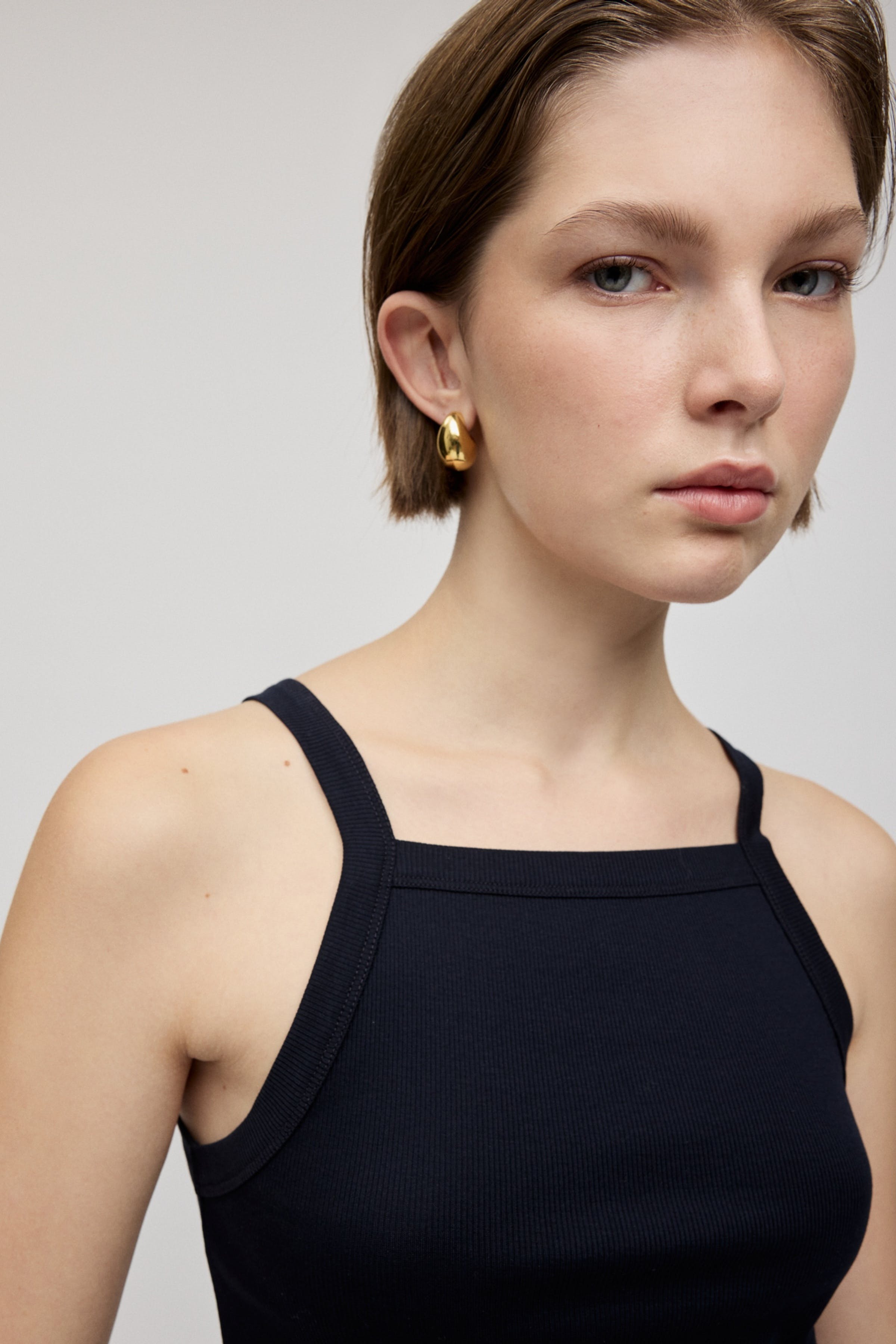 KLARA TOP LOOKBOOK FRONT 30600548-BL900