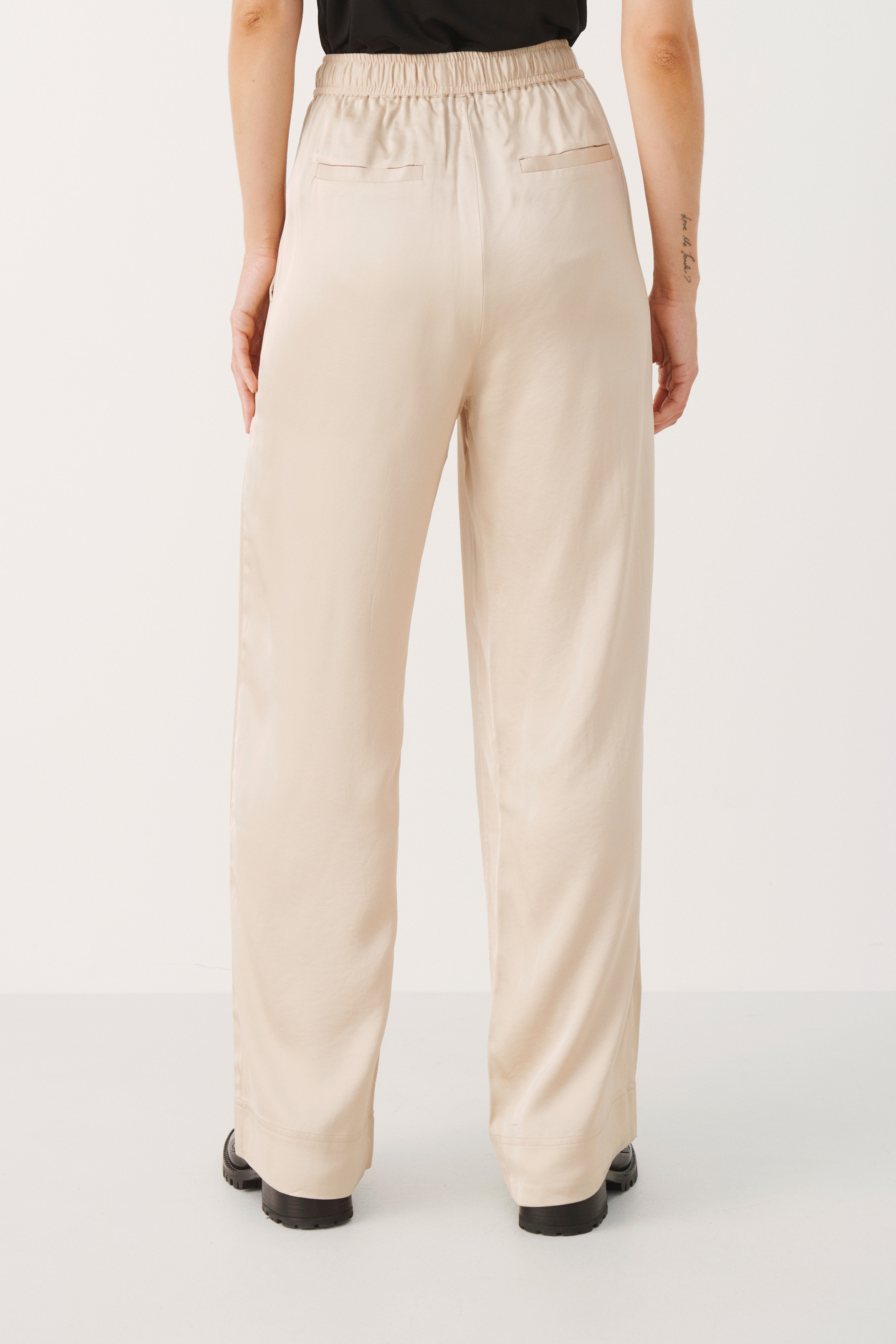 TiaraPW Trousers LOOKBOOK BACK 30307278-141106