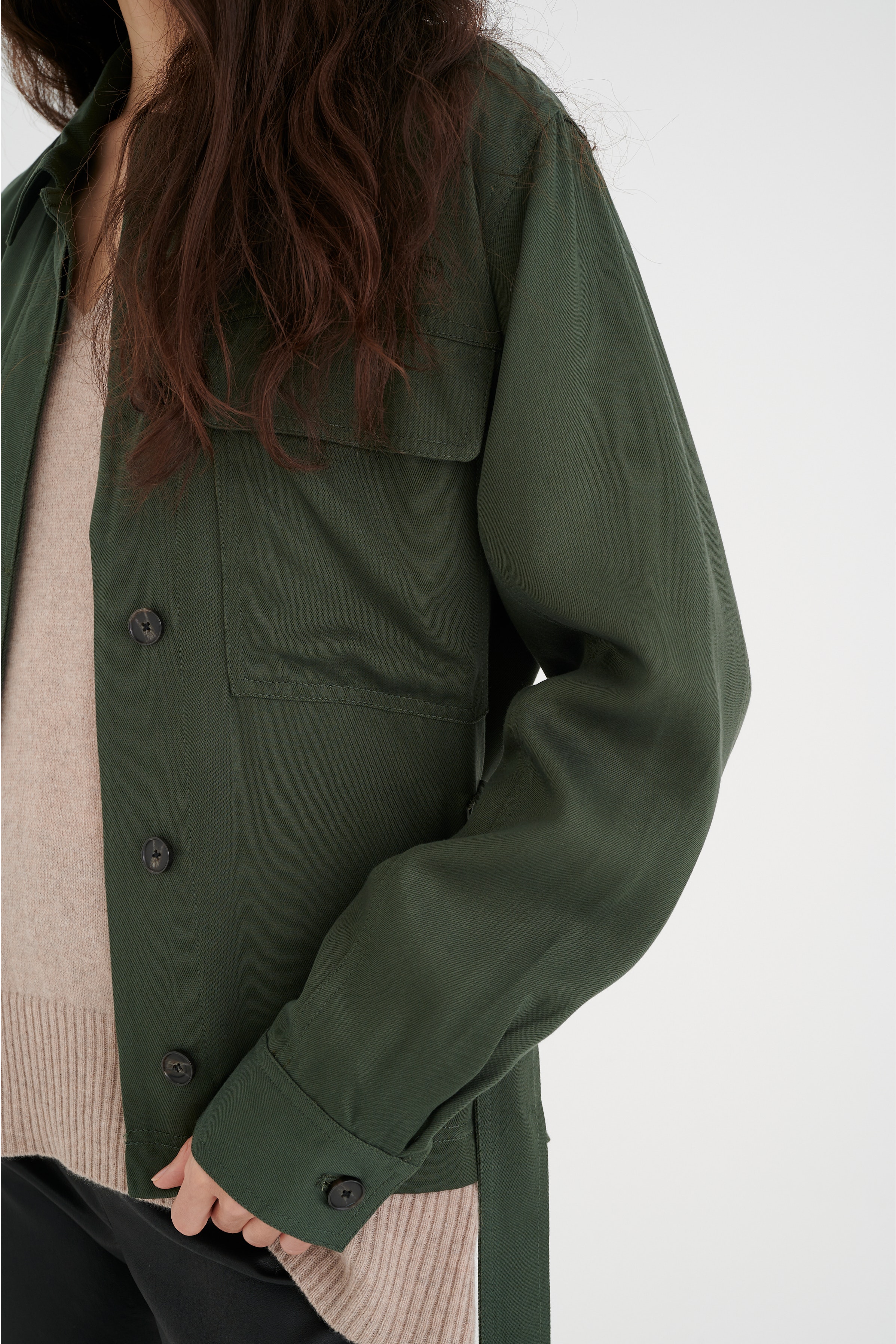 IzlaIW Jacke LOOKBOOK DETAIL 30106379-190307
