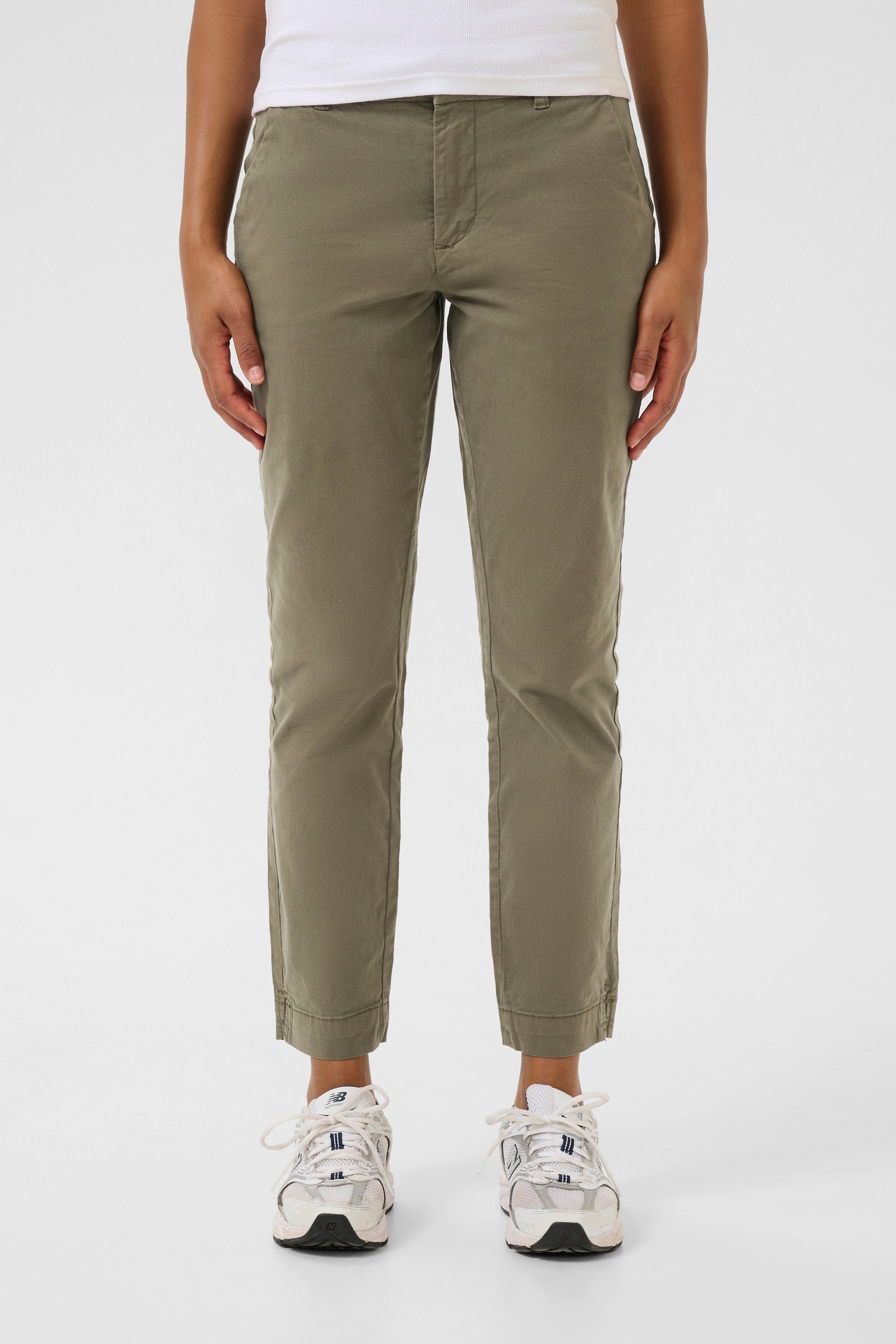 KAmette Trousers LOOKBOOK FRONT 10506121-190511