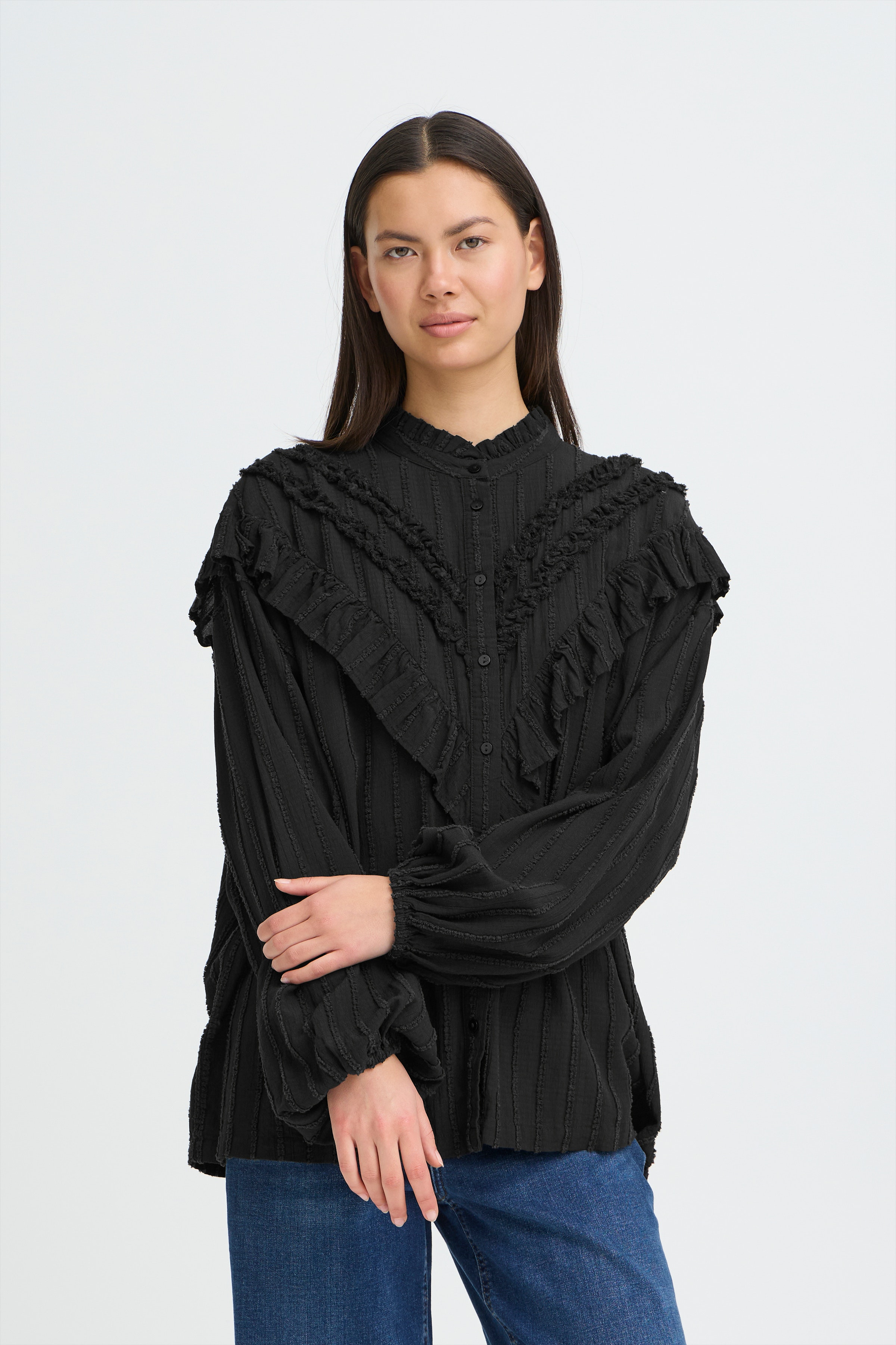 IHLAVOLI Skjorte LOOKBOOK FRONT 20125127-194008