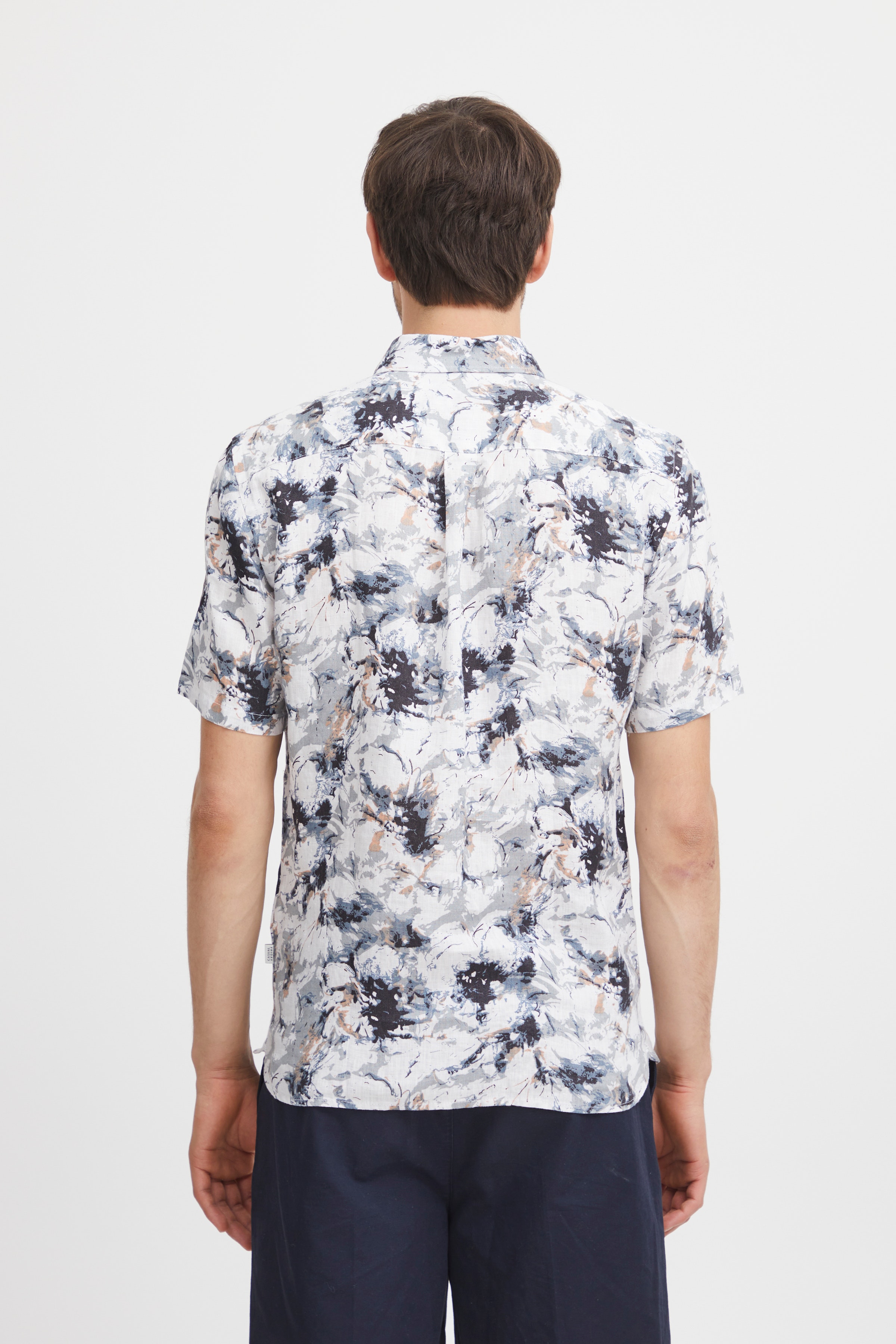 Short sleeved shirt LOOKBOOK BACK 20504666-110602