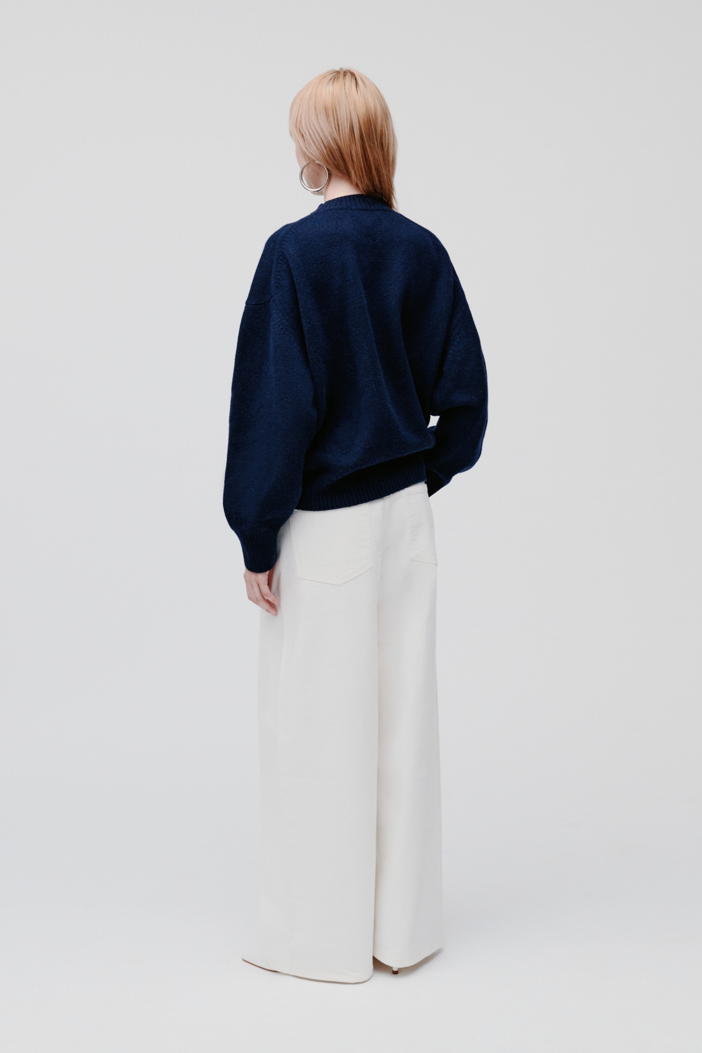 KASSIDY Pullover LOOKBOOK BACK 30600506-BL900