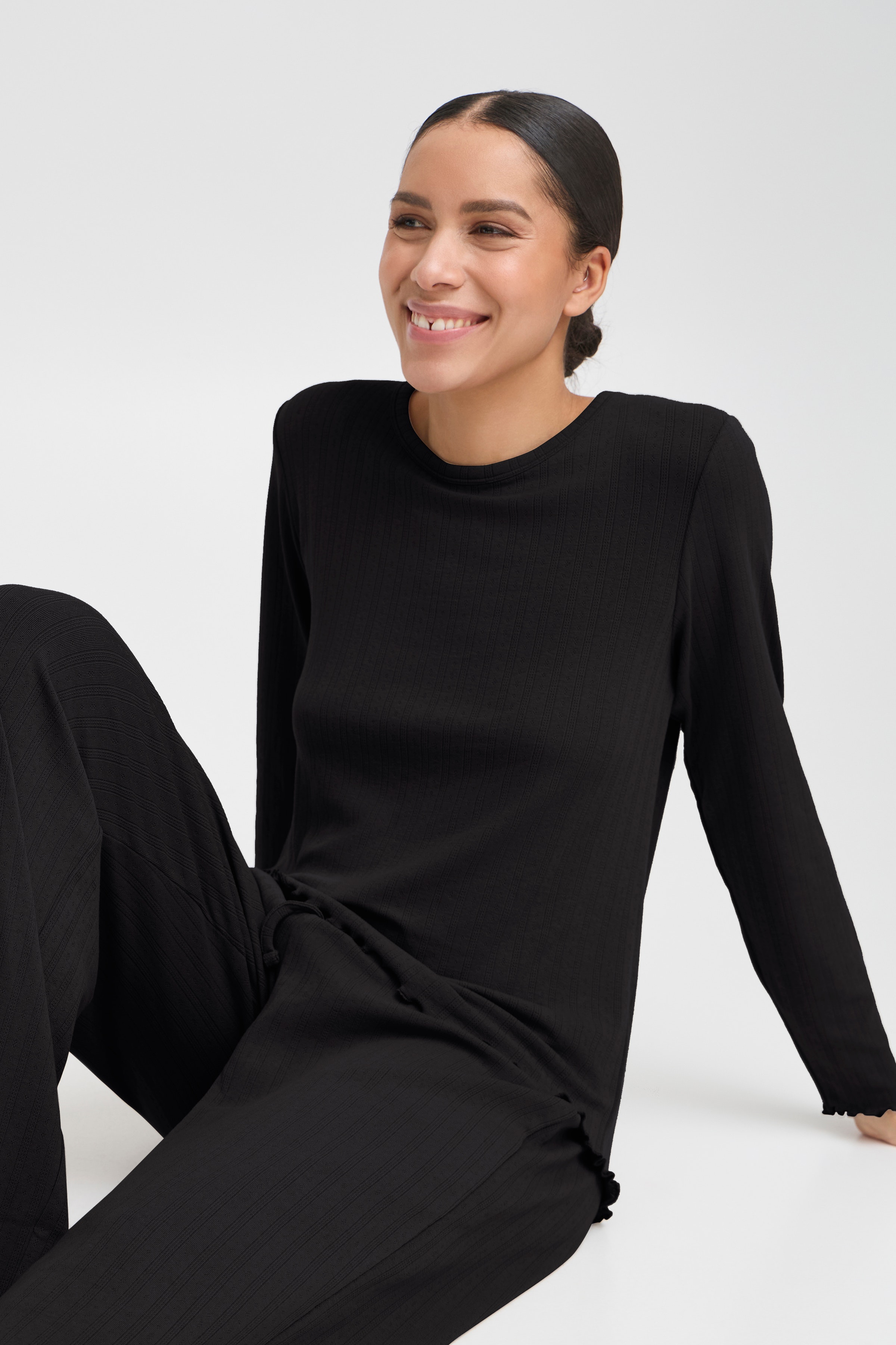 BYPJ LOOKBOOK DETAIL 20818609-194008