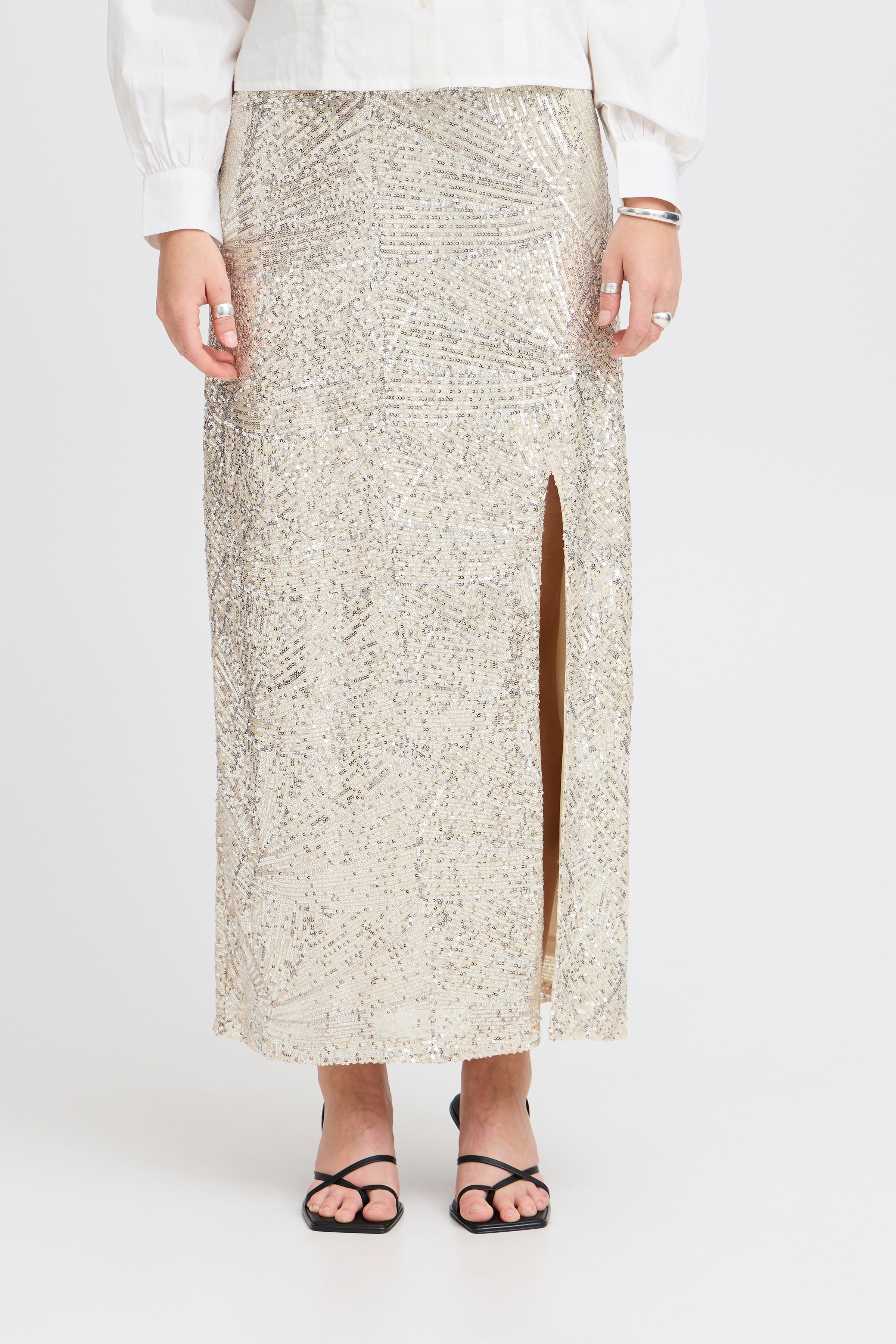 IHFAUCA Rock LOOKBOOK FRONT 20122155-131012