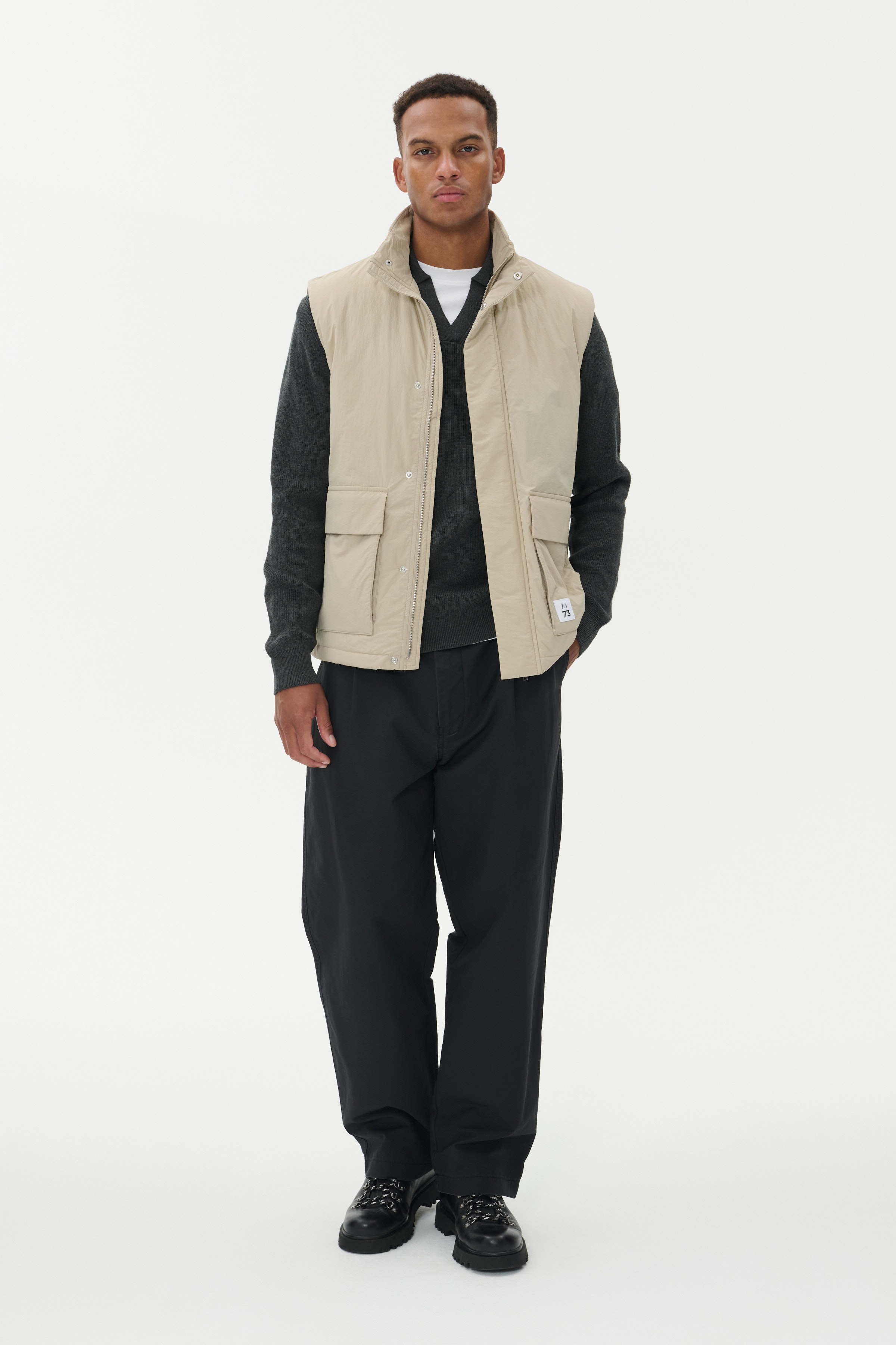 MAalejando Warm waistcoat LOOKBOOK FRONT 30207815-161105