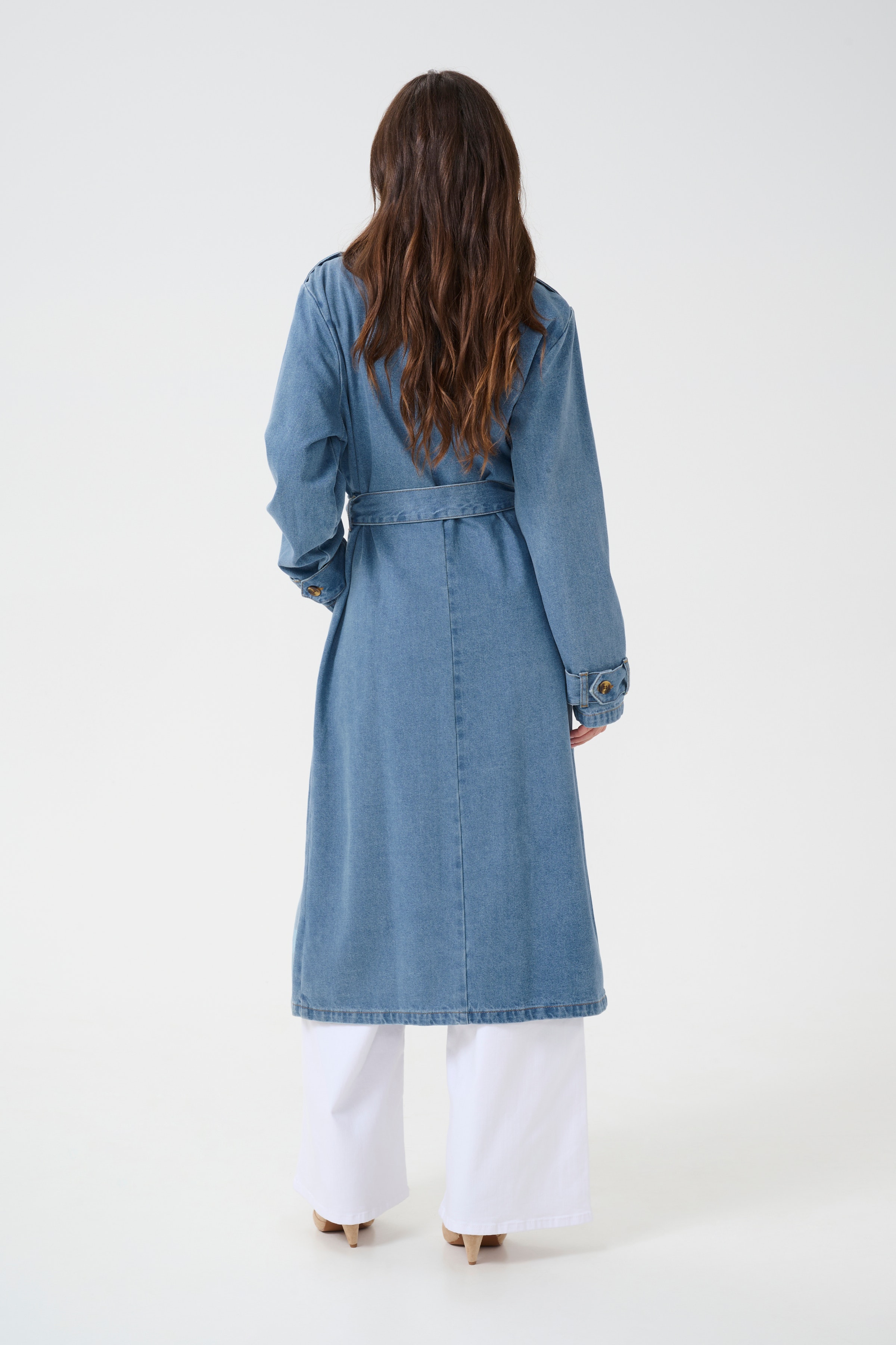 CRMika Denim Trenchcoat LOOKBOOK BACK 10612369-104047