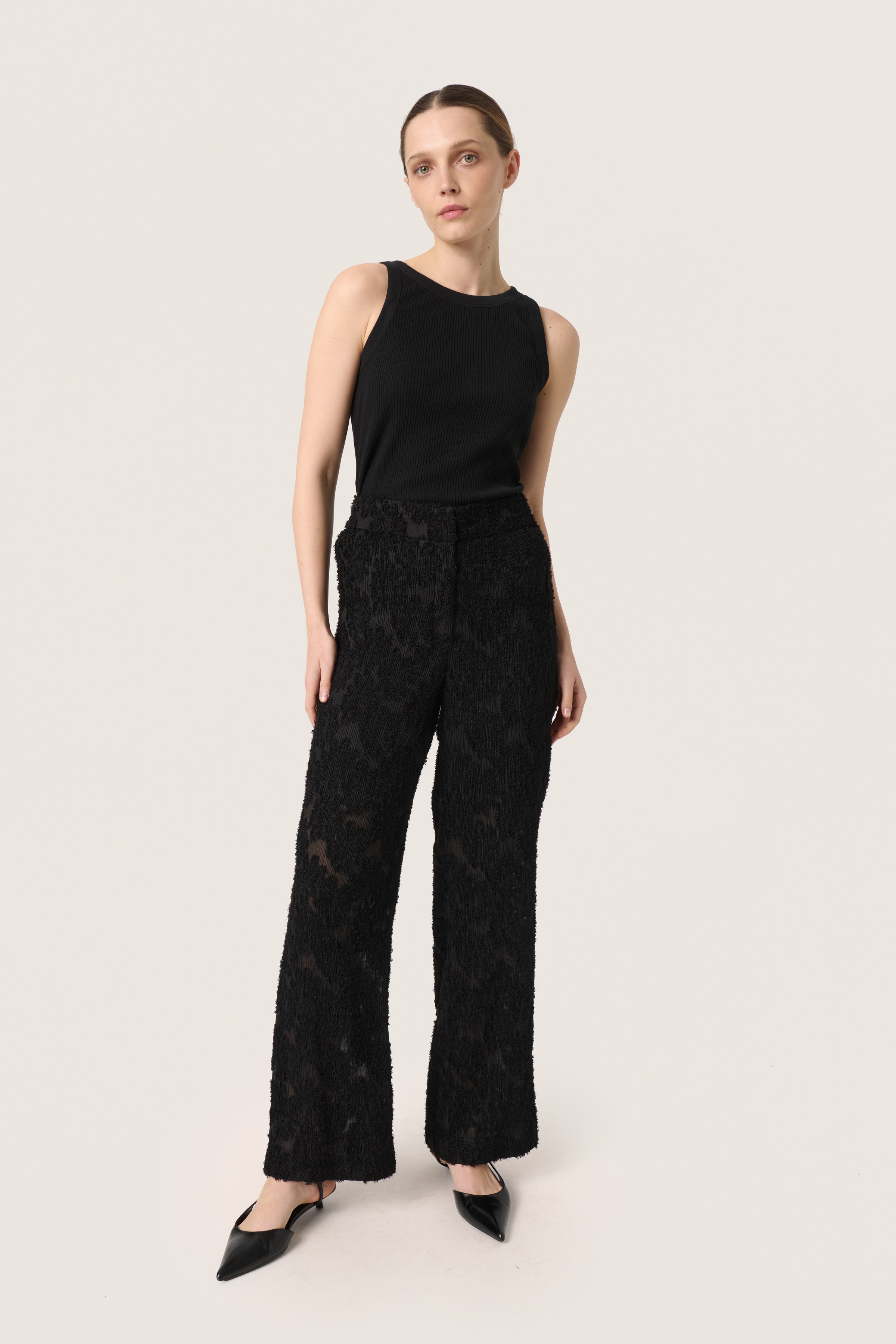 SLRaye Trousers LOOKBOOK FRONT 30407726-194008