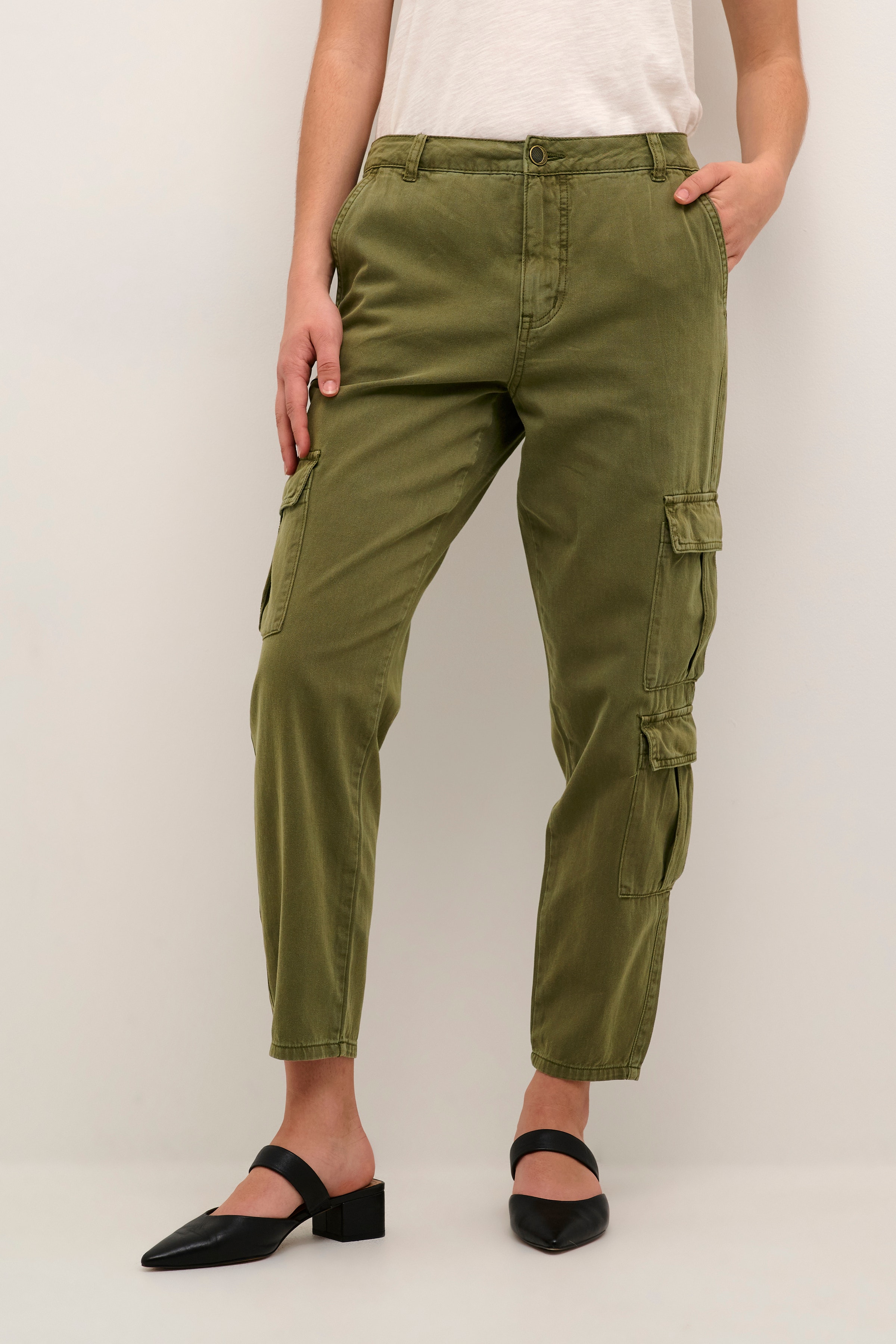 CUjacky Cargo Trousers LOOKBOOK FRONT 50109783-180521