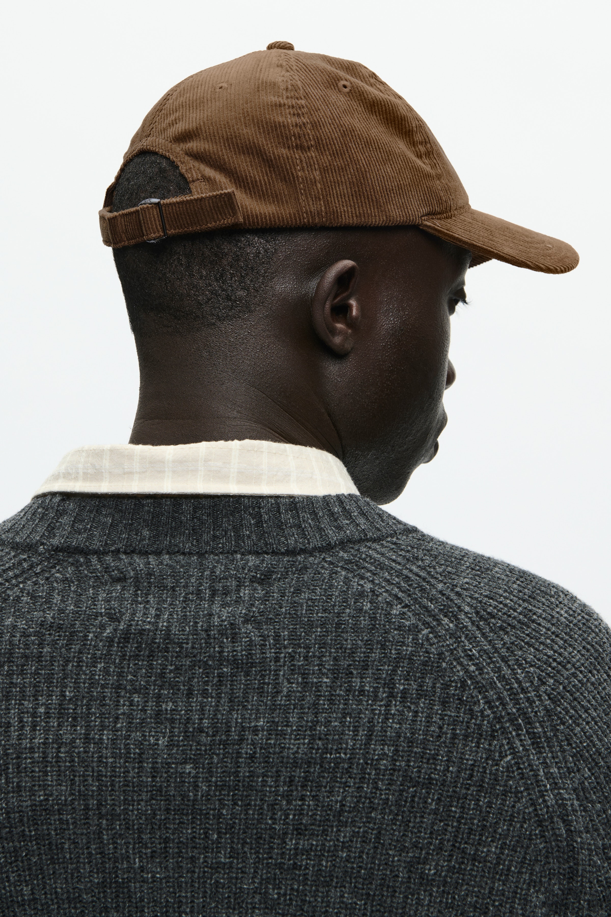 WWW.W.cap Kappe LOOKBOOK DETAIL 30251596-190815