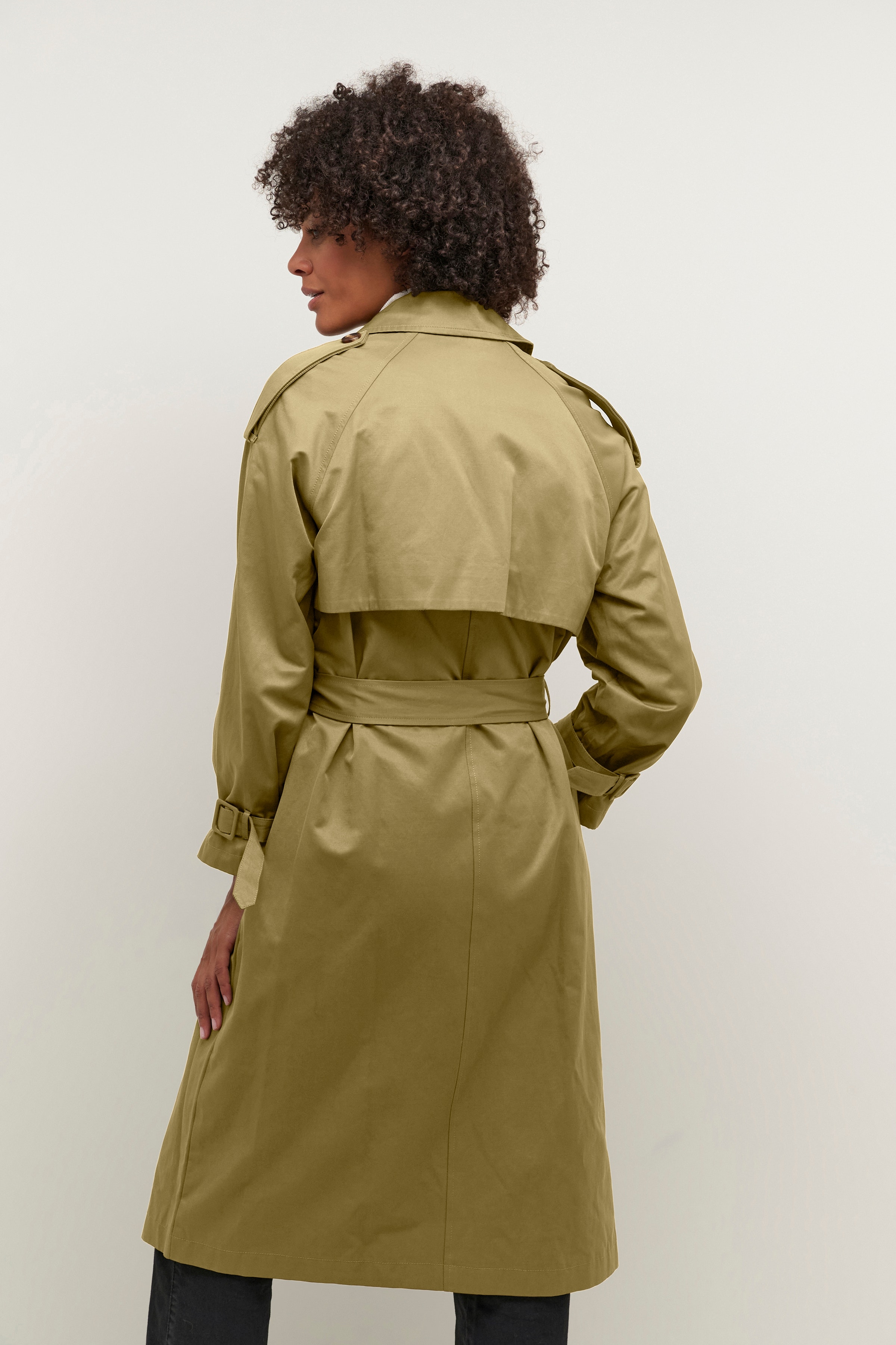 KAlena Trenchcoat LOOKBOOK BACK 10507180-180629