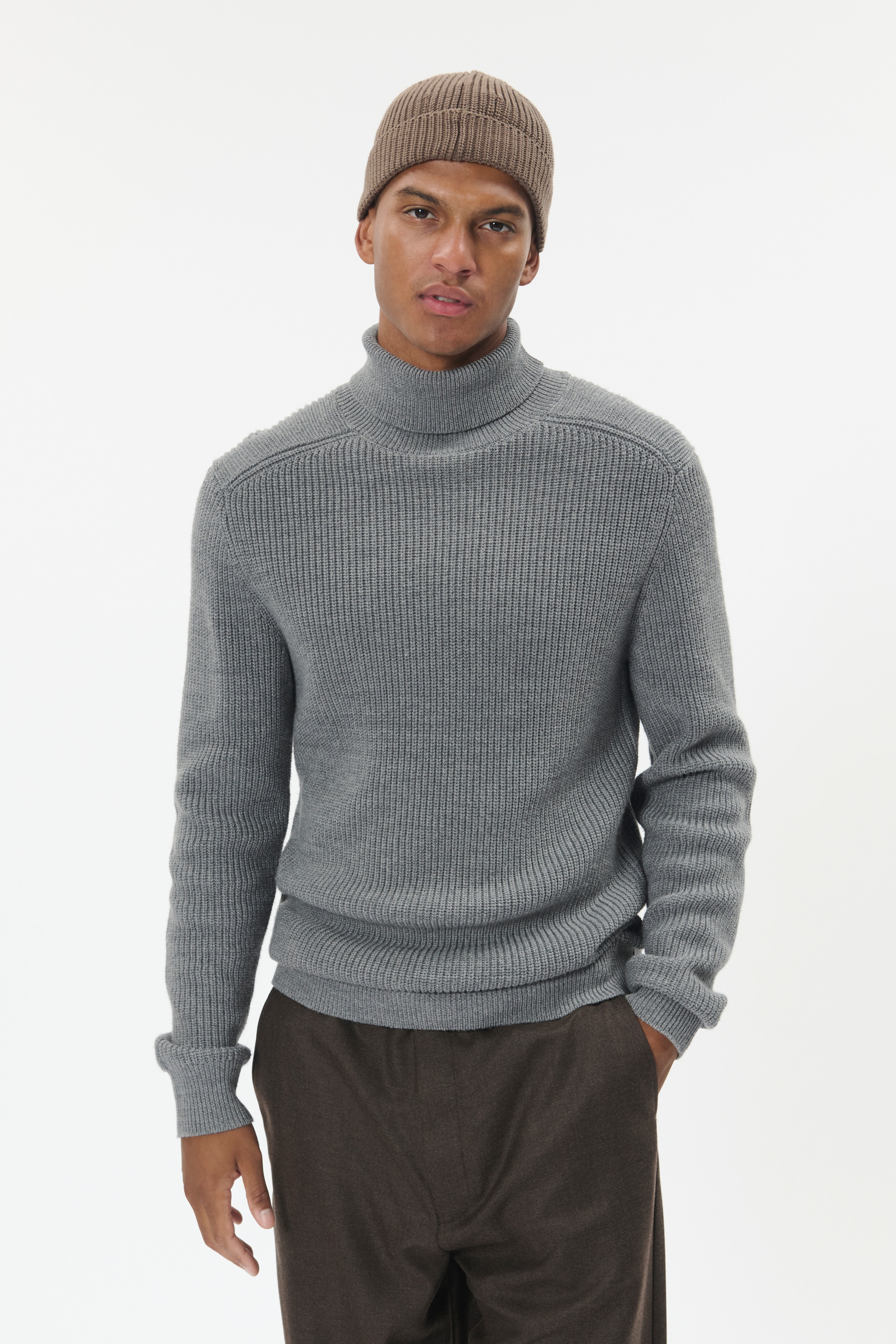 MAroll Pullover LOOKBOOK FRONT 30208818-300271