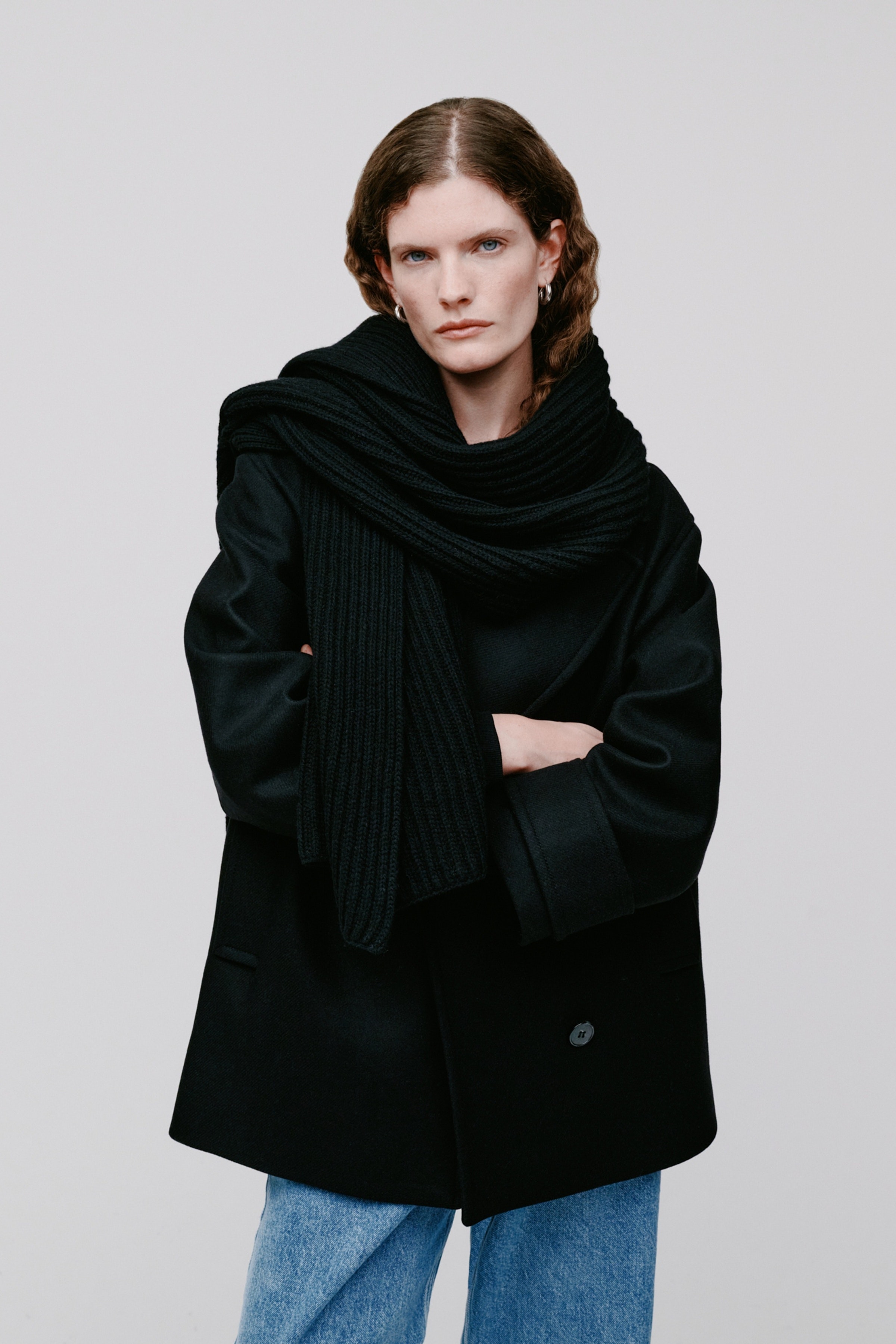 ANGELINA SKJERF LOOKBOOK FRONT 30600776-BK999