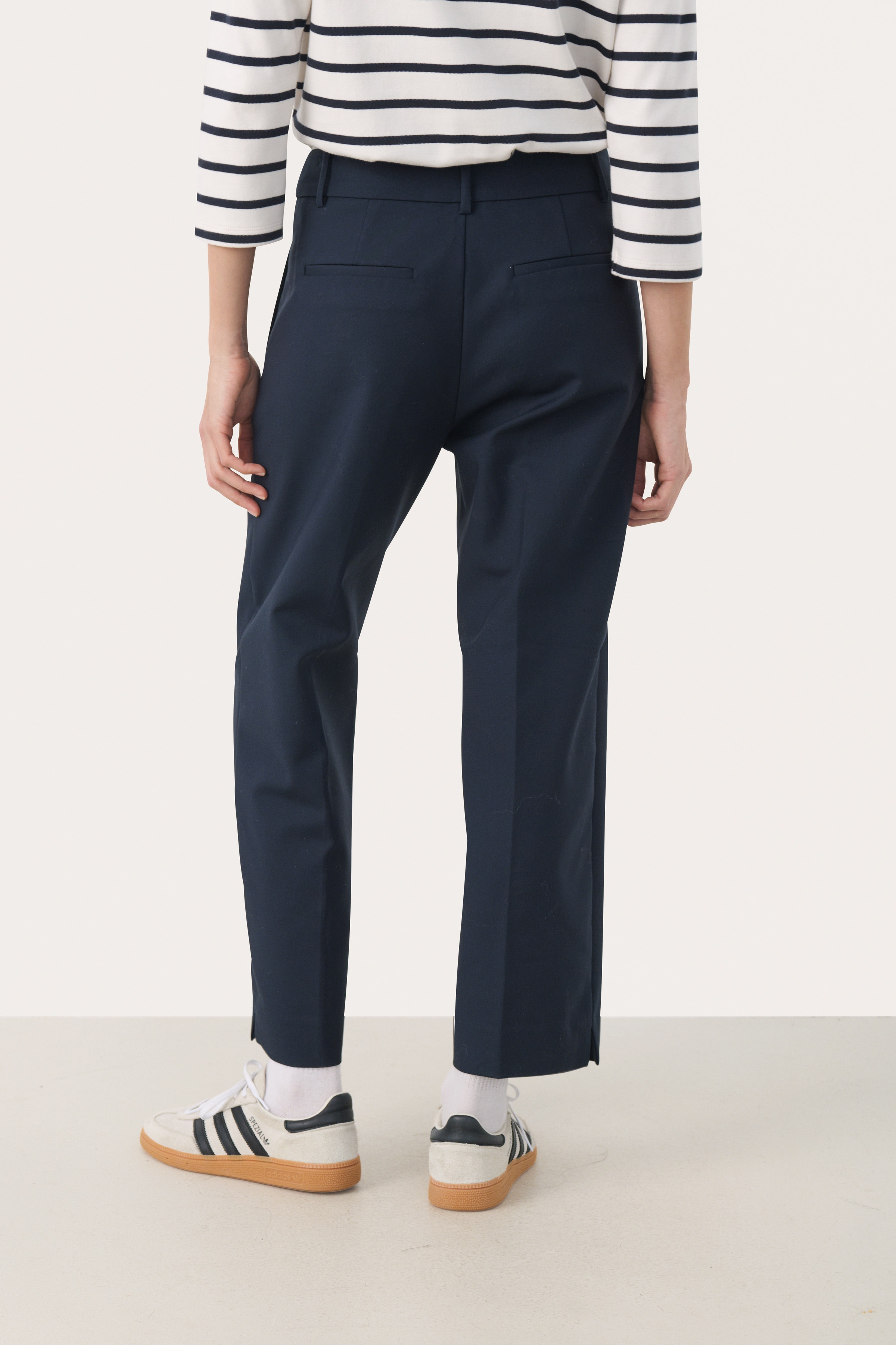 NeyanaPW Trousers LOOKBOOK BACK 30309762-194013