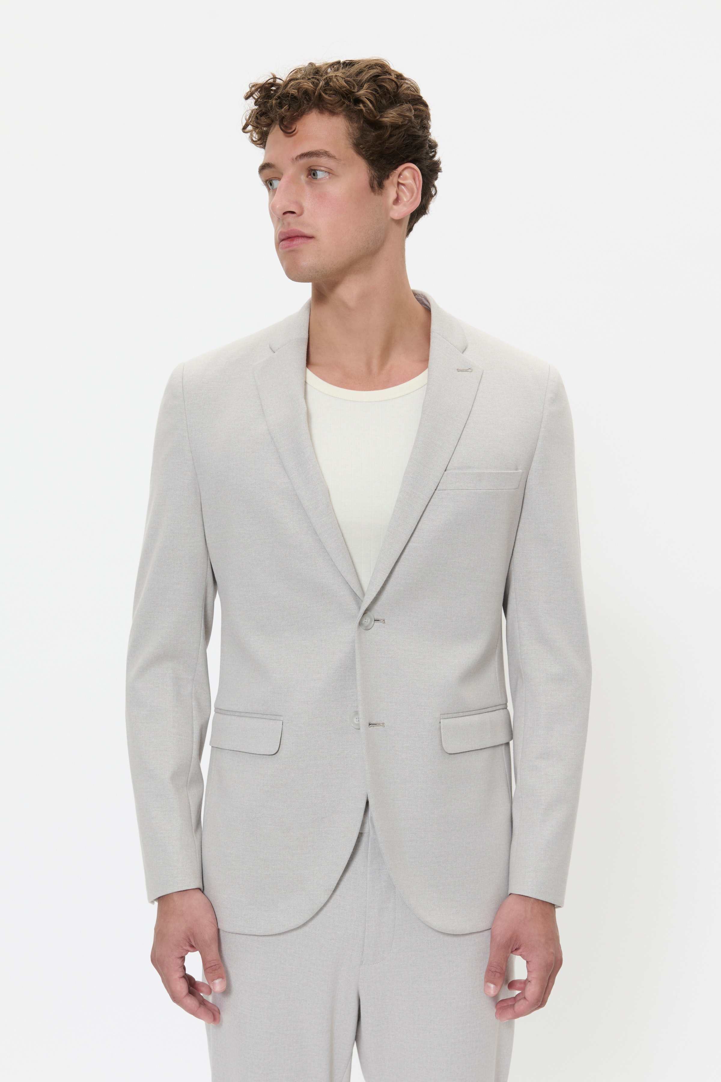 MAgeorge Blazer LOOKBOOK FRONT 30207208-164703