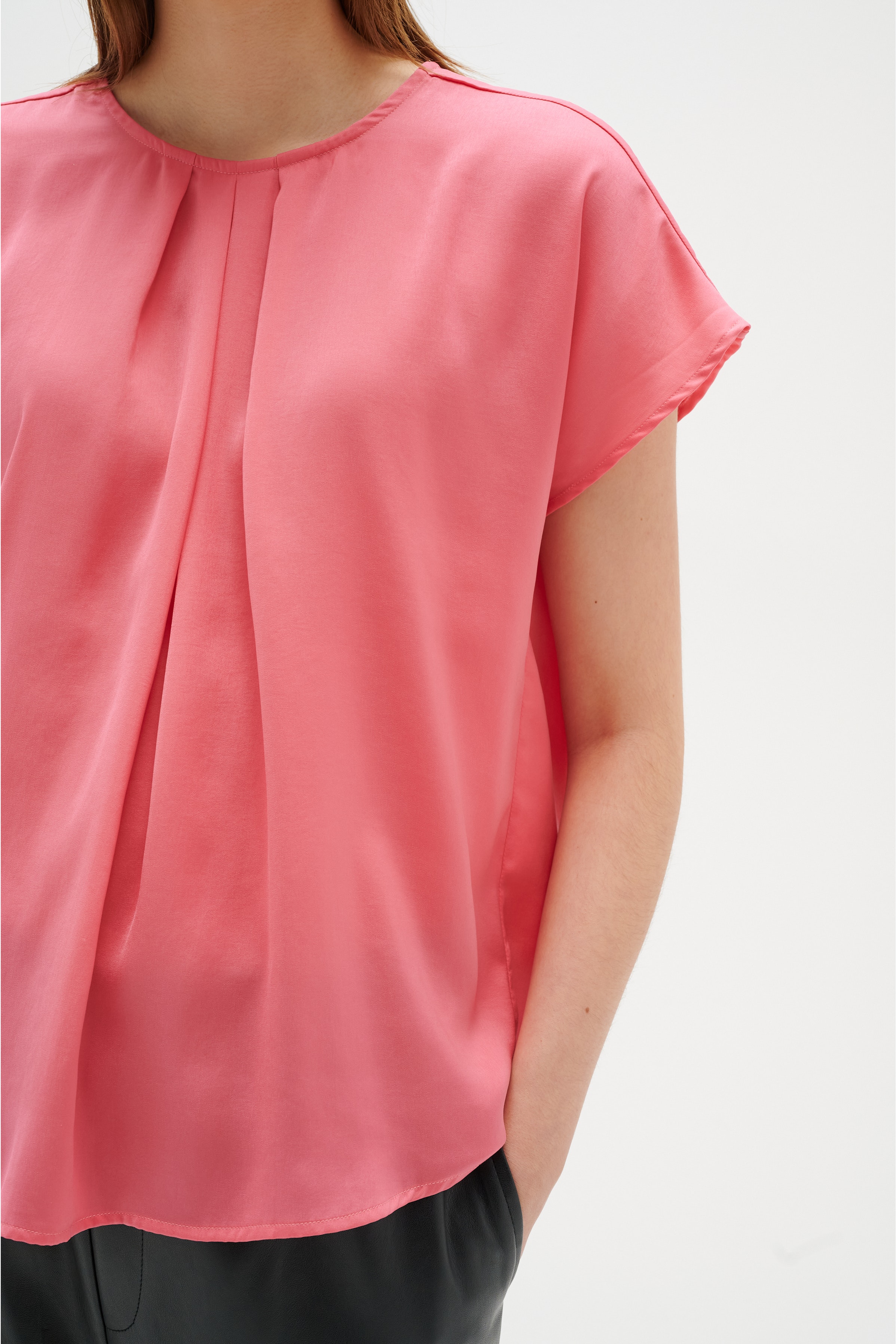 DotaIW Bluse LOOKBOOK DETAIL 30108136-171930