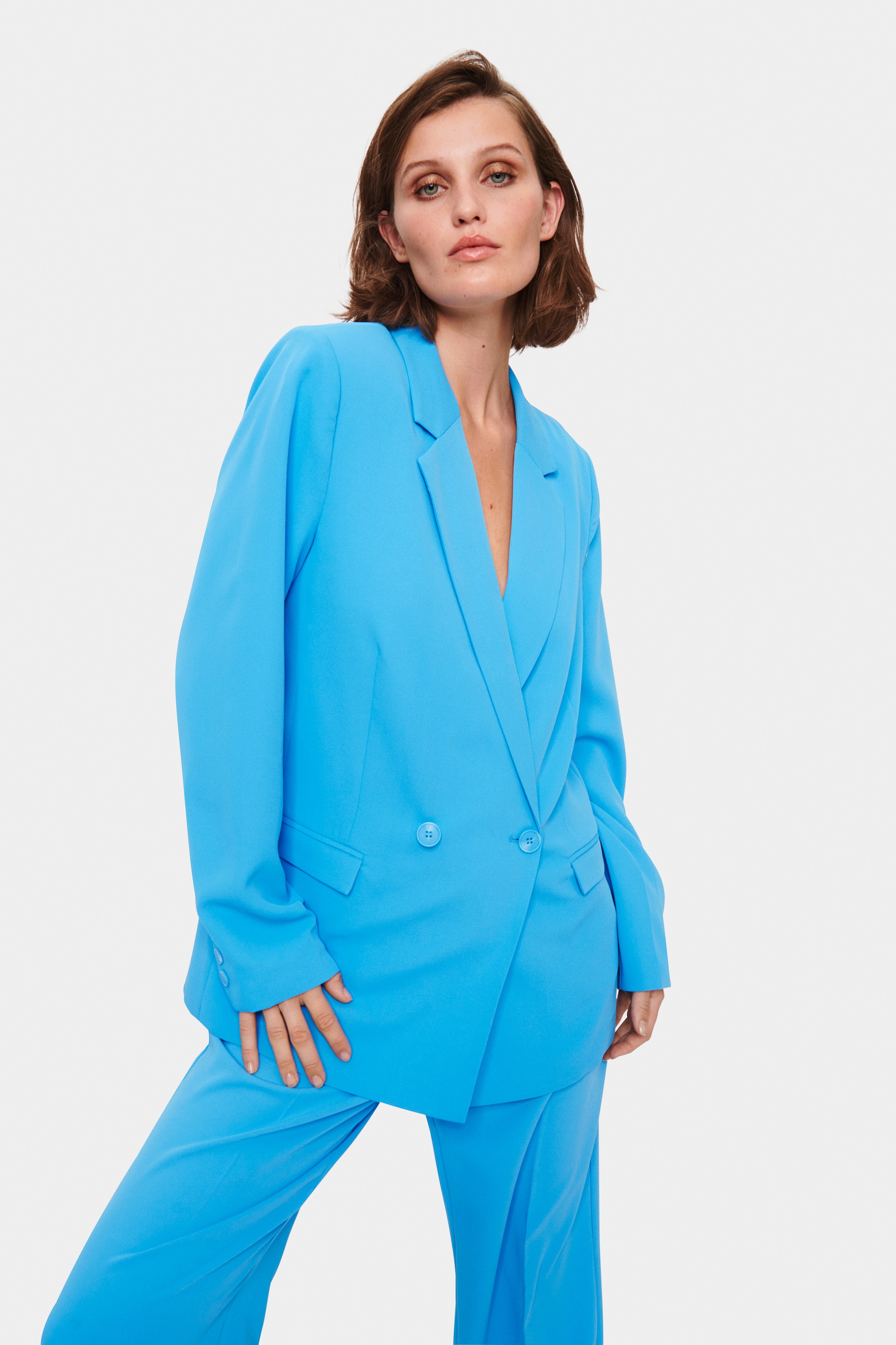 PamiaSZ Blazer LOCATION NONE 30512663-184043