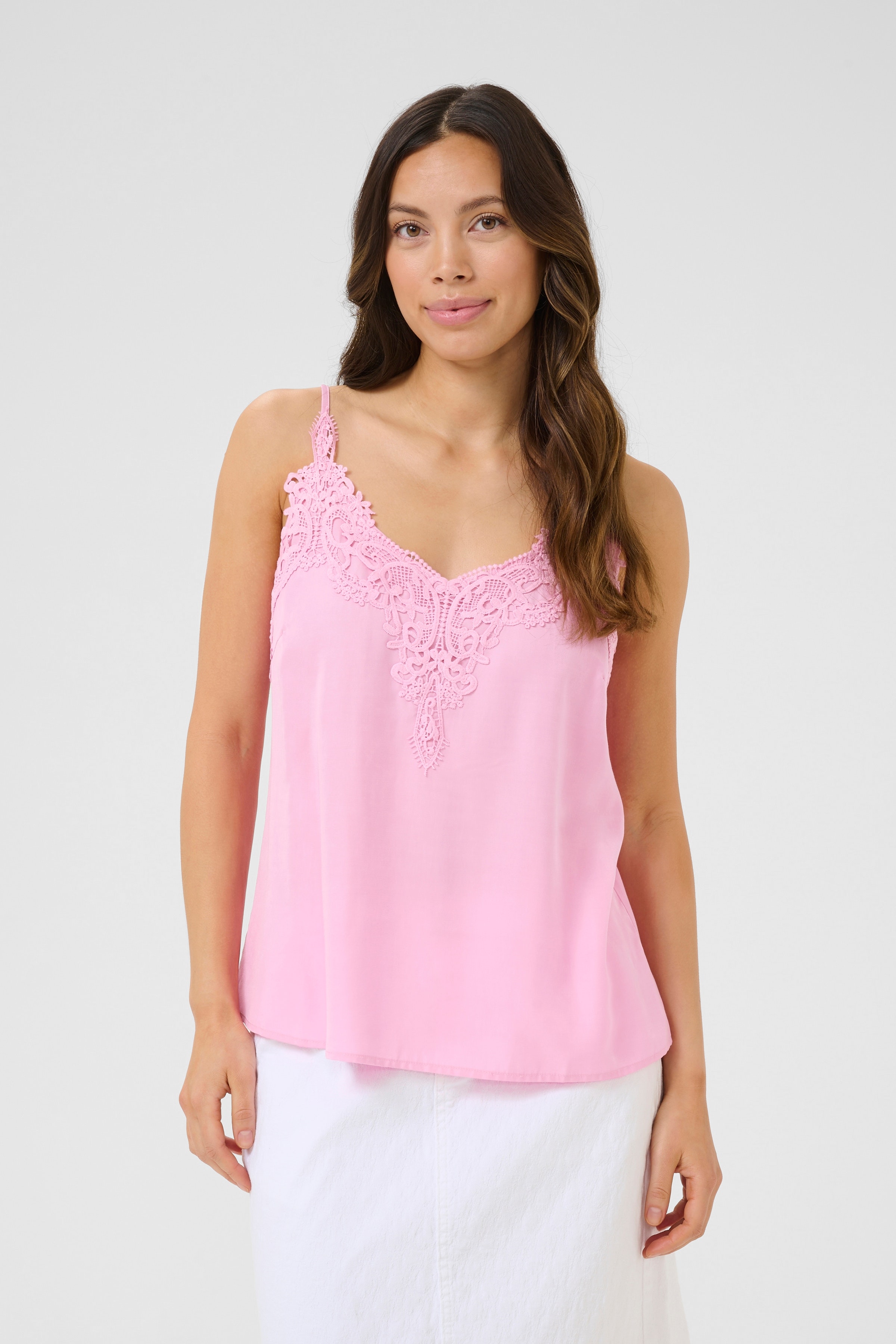 CRAnna Top LOOKBOOK FRONT 10611224-152215