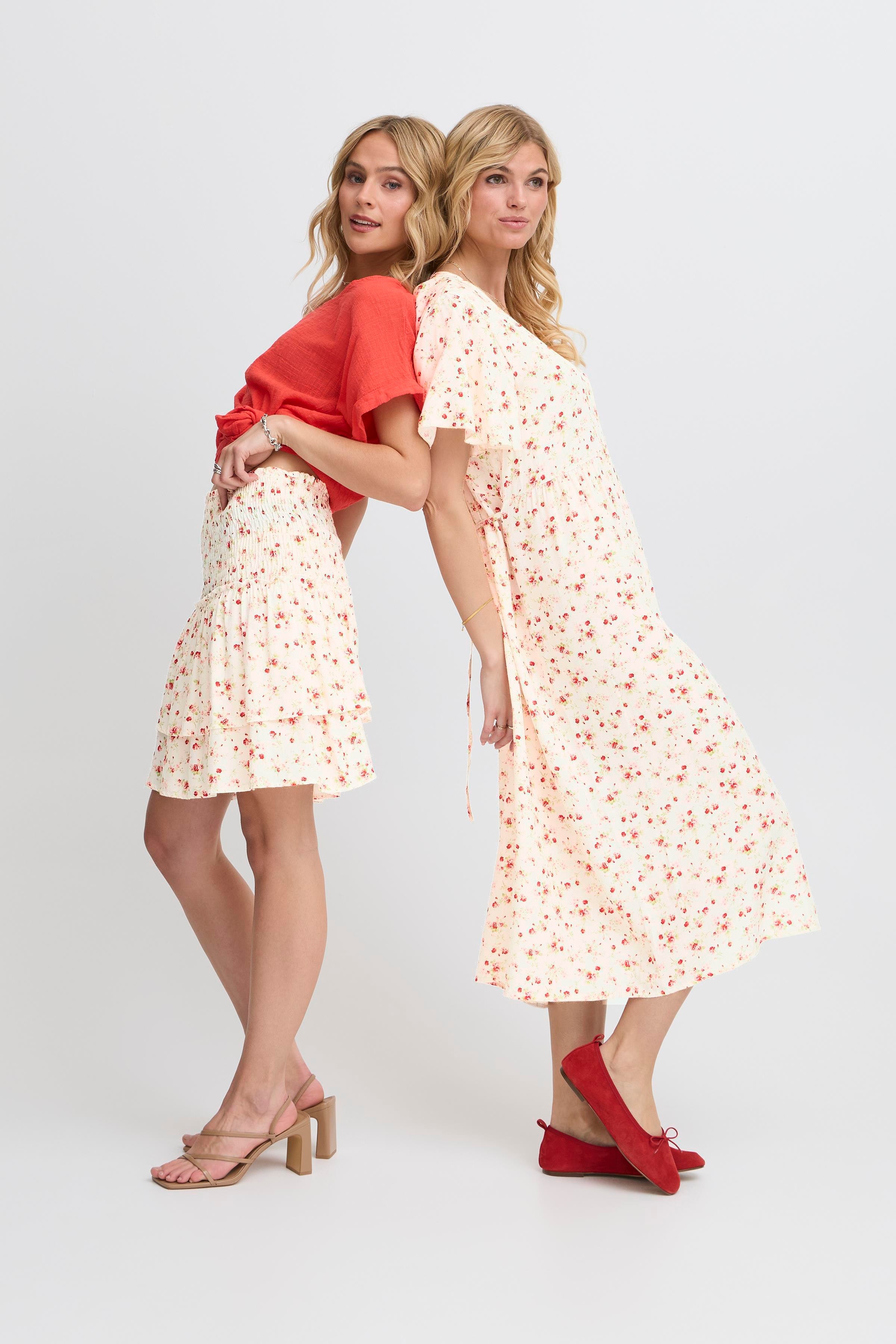 SBGLAZAR Skjørt LOOKBOOK DETAIL 22101022-181762