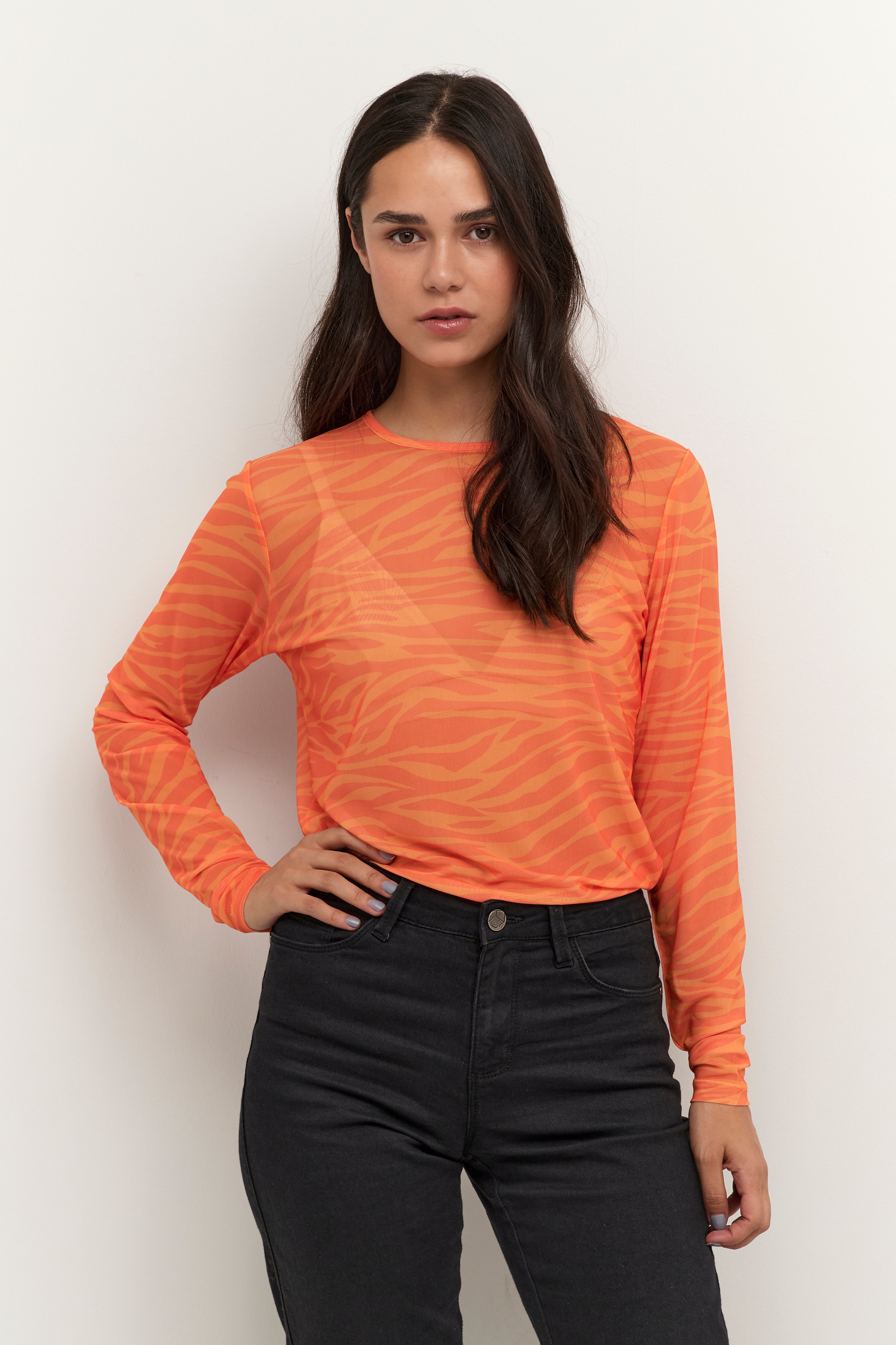 KAmesha Bluse LOOKBOOK FRONT 10551902-104241