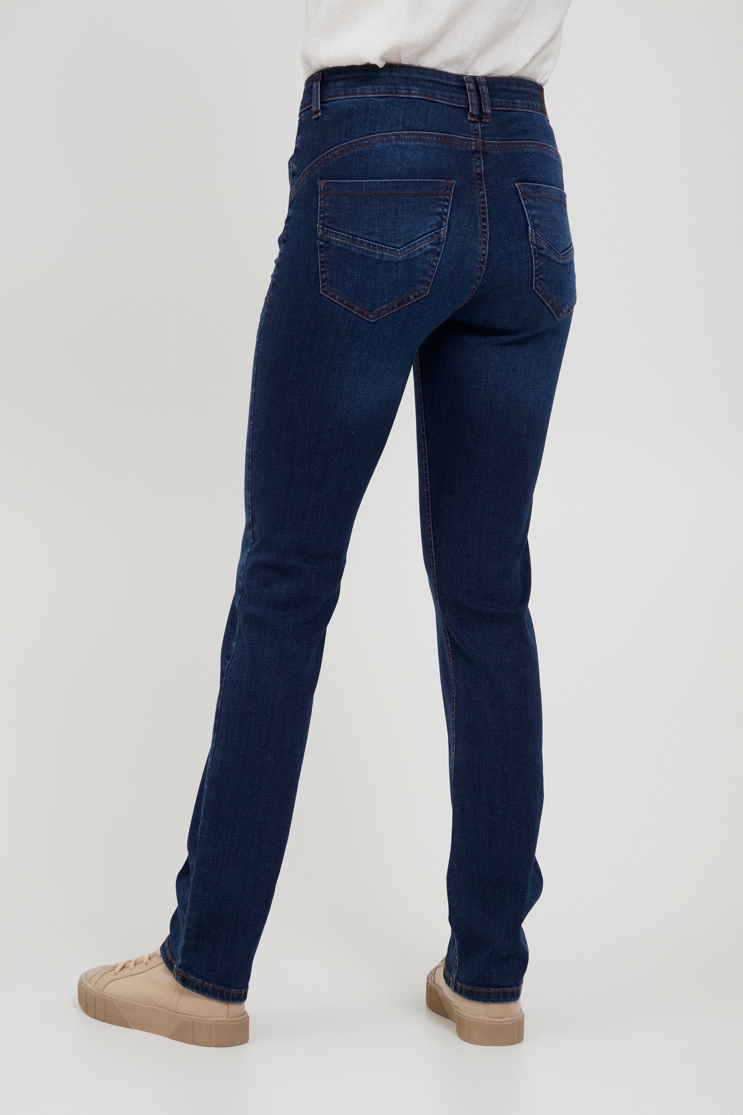 FROVER Jeans LOOKBOOK FRONT 20608352-200070