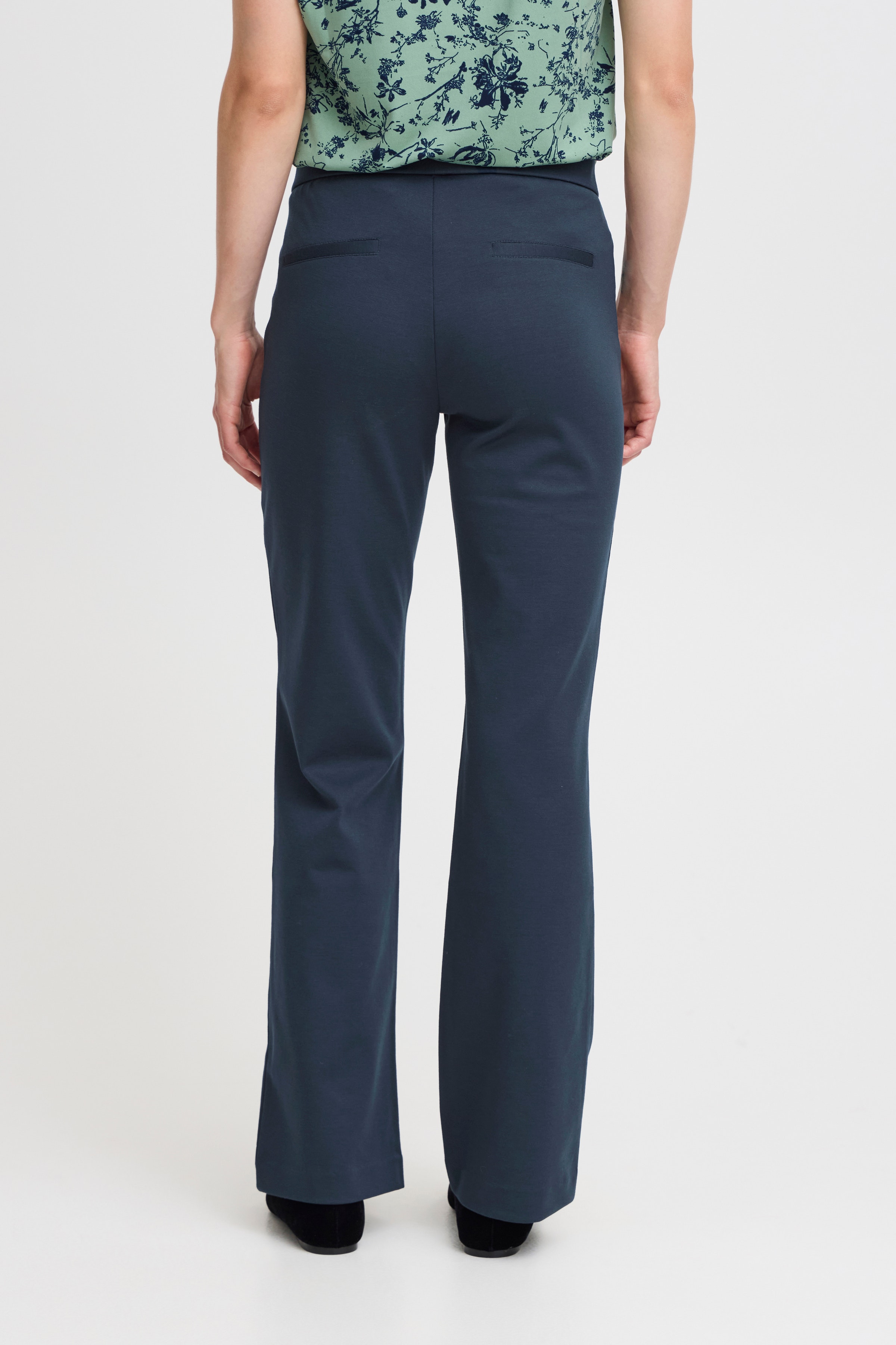 FRBLAZER Trousers LOOKBOOK FRONT 20613528-194010