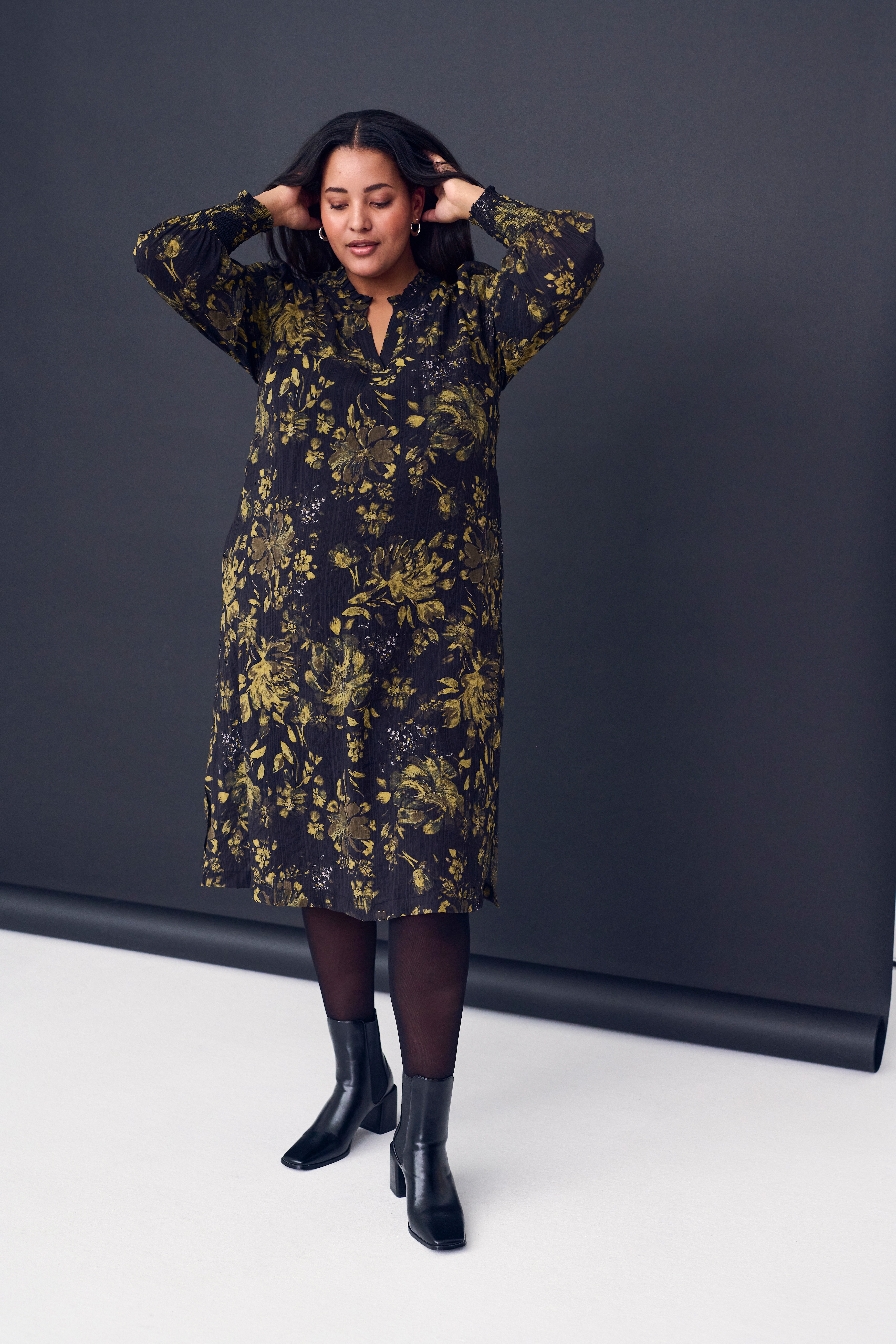 KCkajana Kleid LOCATION NONE 10581874-104999