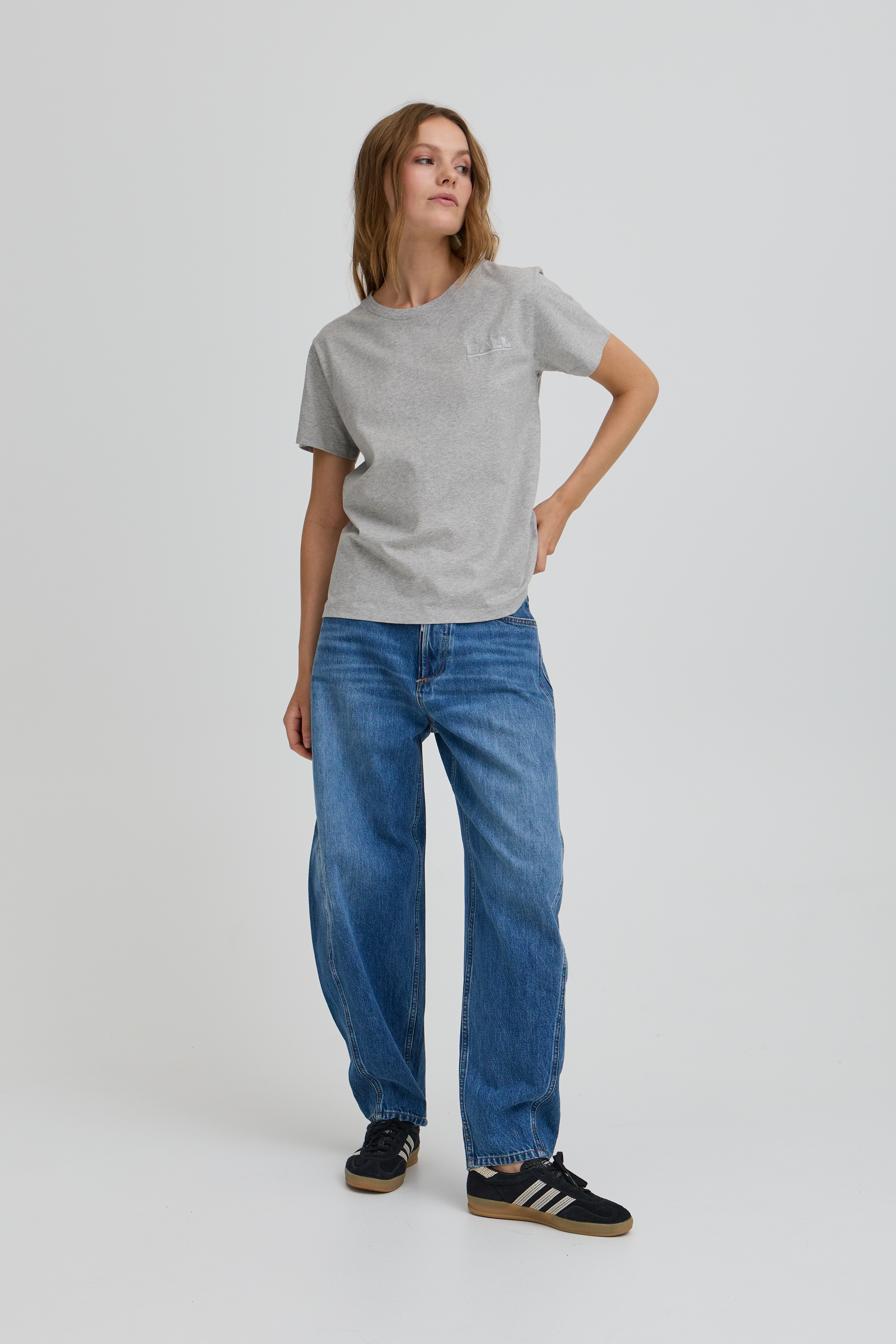 BASIMONA T-shirt LOOKBOOK FRONT 50405380-900005939