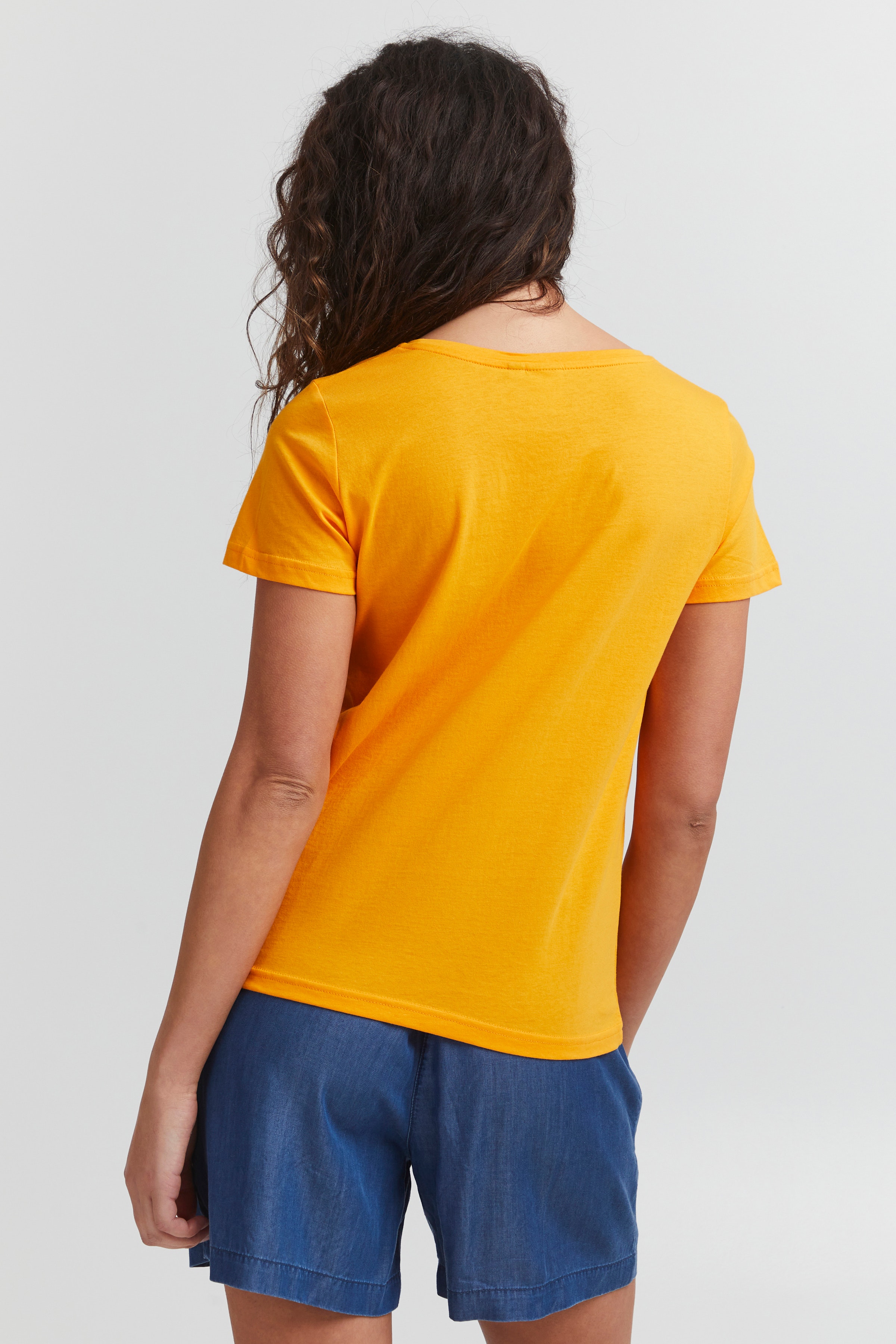 IHCAMINO T-shirt LOOKBOOK BACK 20116448-151058