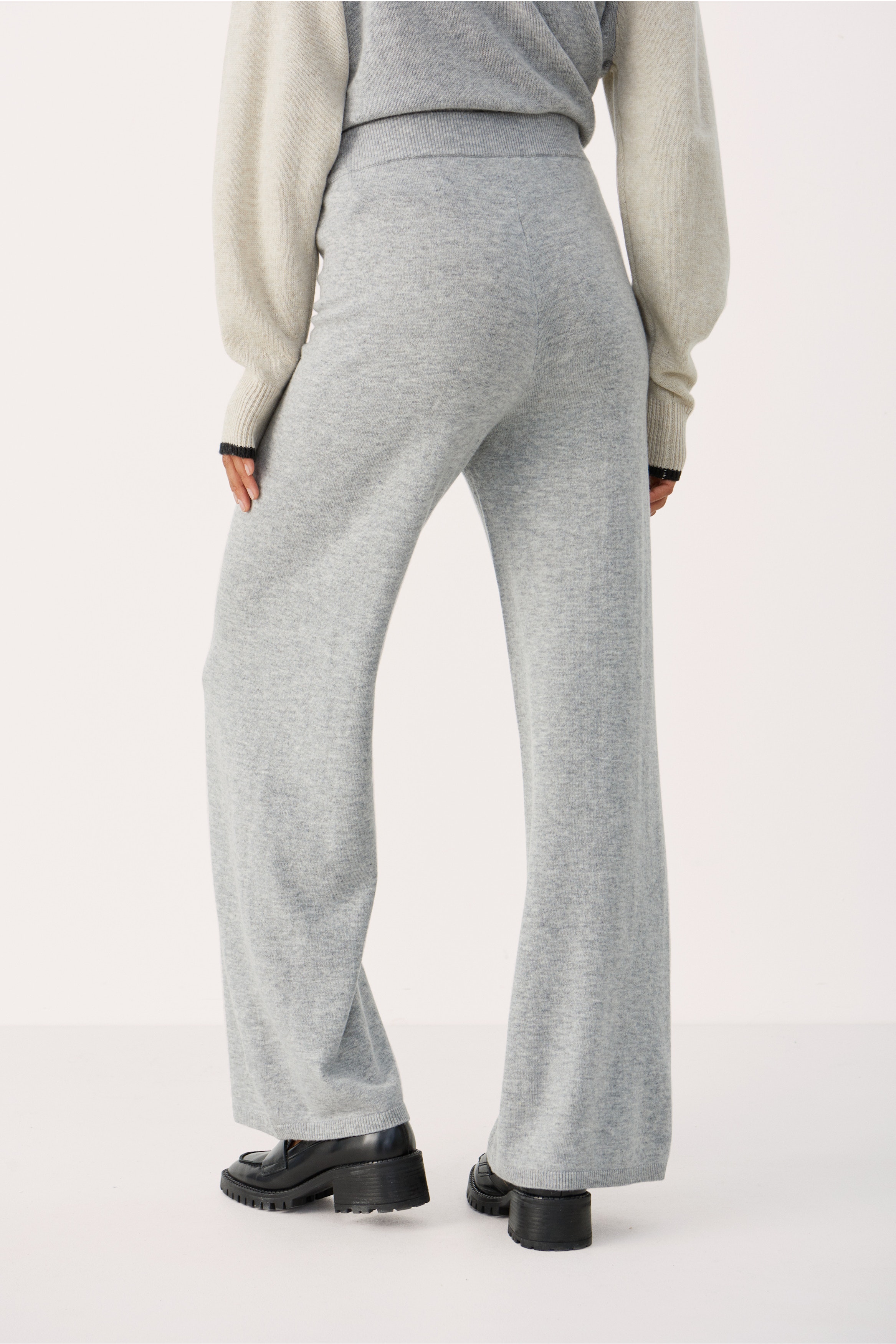 LissasPW Trousers LOOKBOOK BACK 30307268-1715001