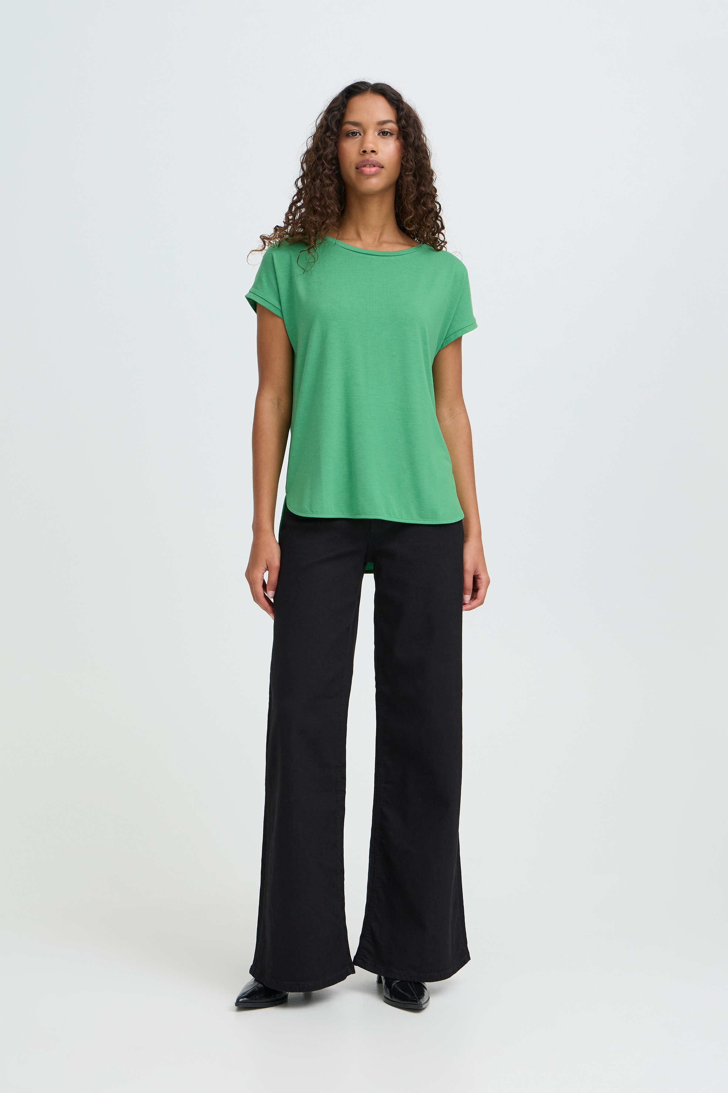 IHREBEL T-shirt LOOKBOOK FRONT 20109945-166138