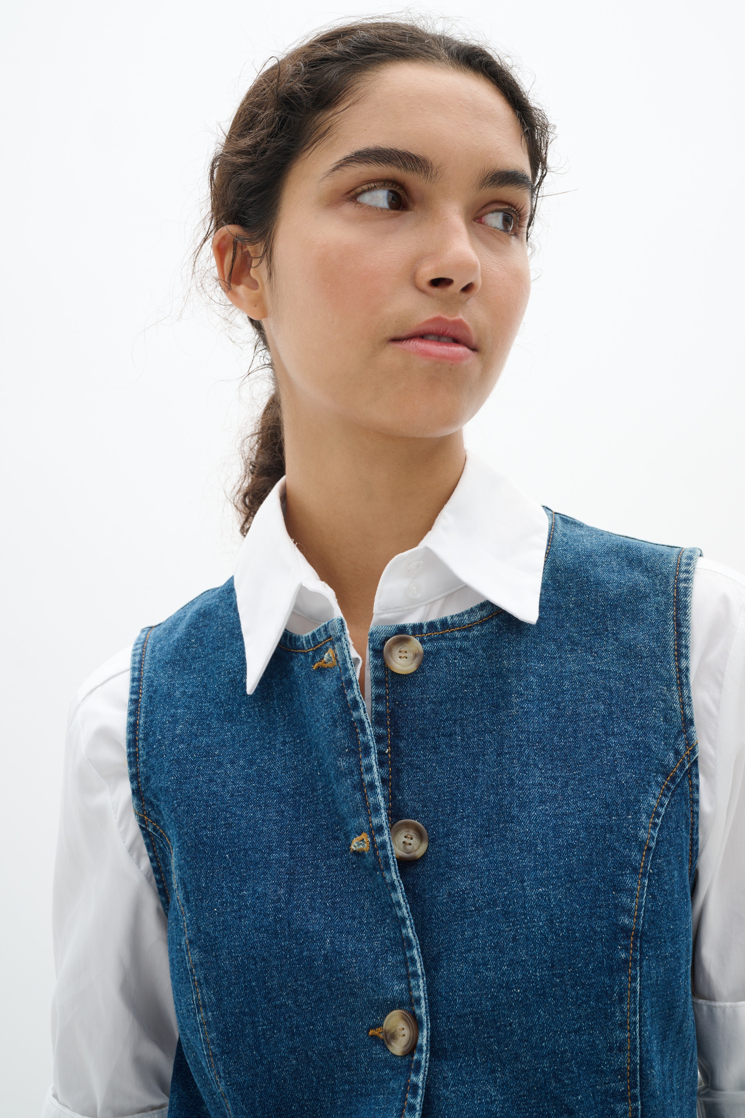 SalineIW Waistcoat LOOKBOOK DETAIL 30110317-303349