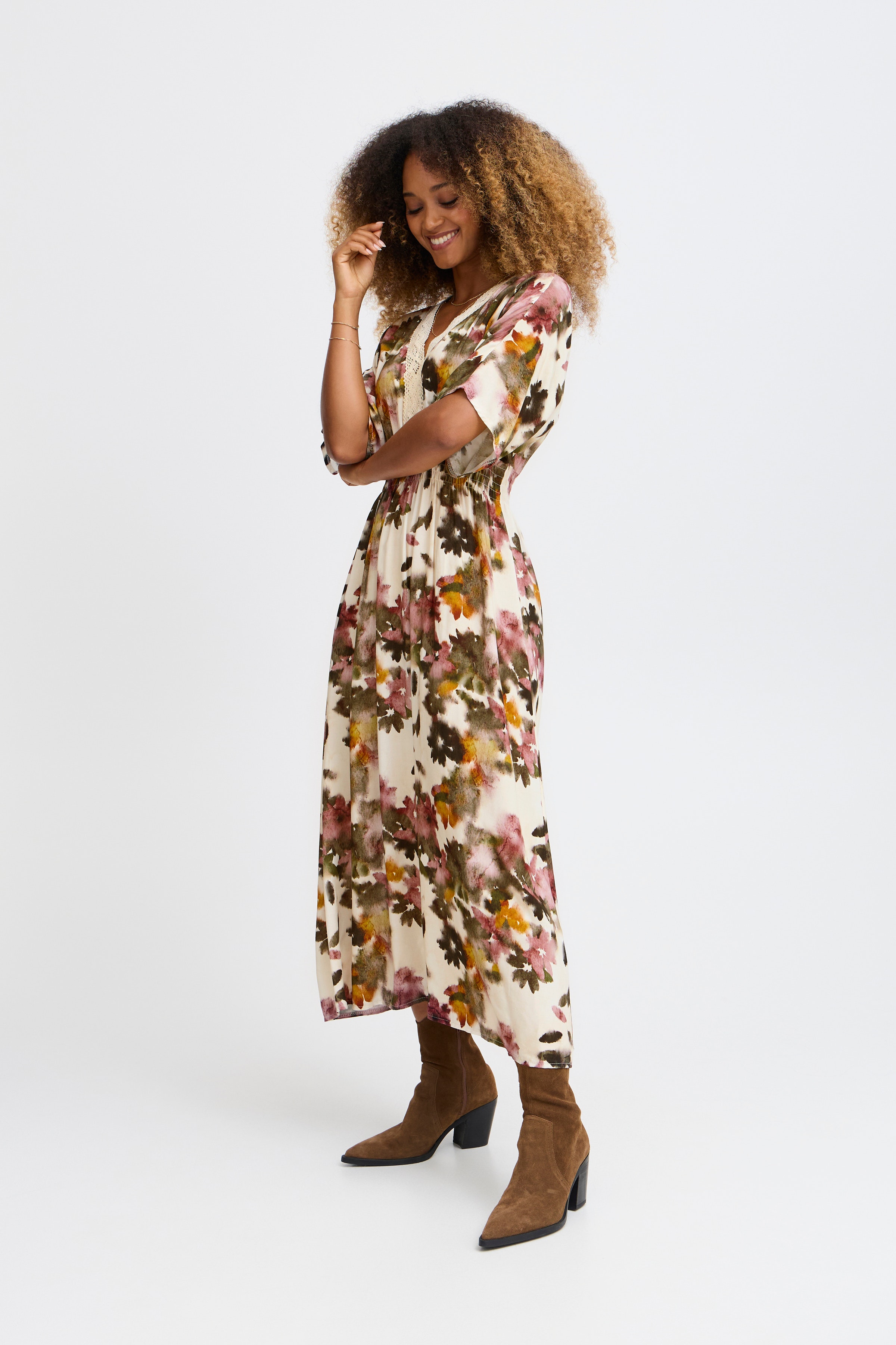 SBKANZA Kjole LOOKBOOK FRONT 22100714-171512