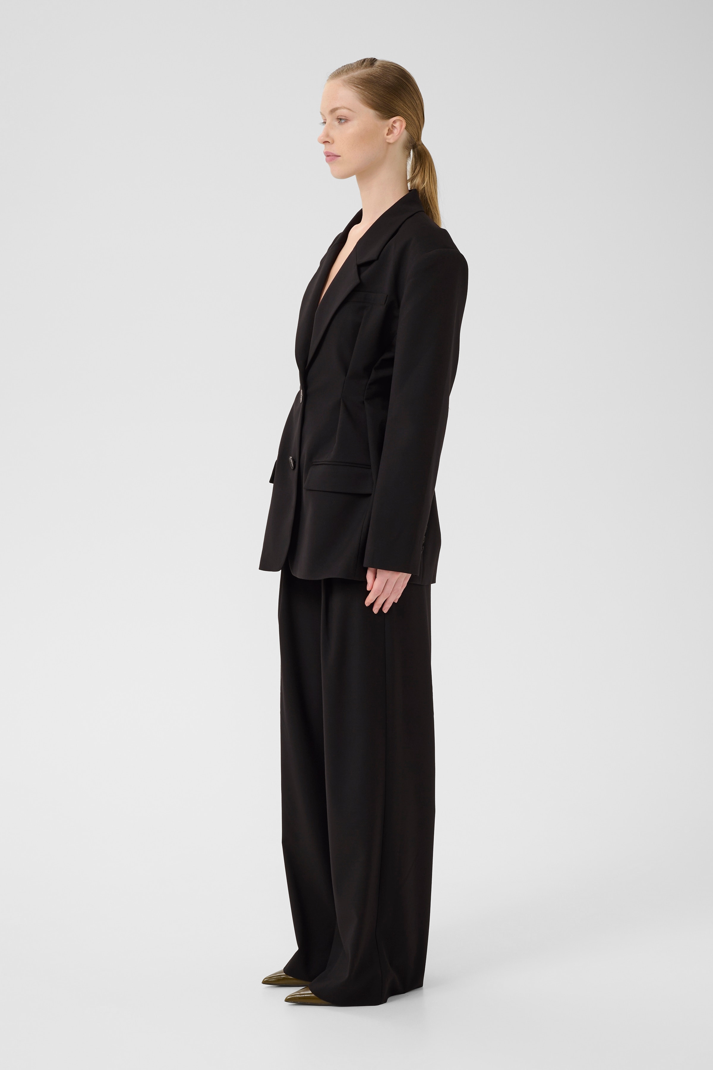 GZpaula Hose LOOKBOOK FRONT 10910627-100017